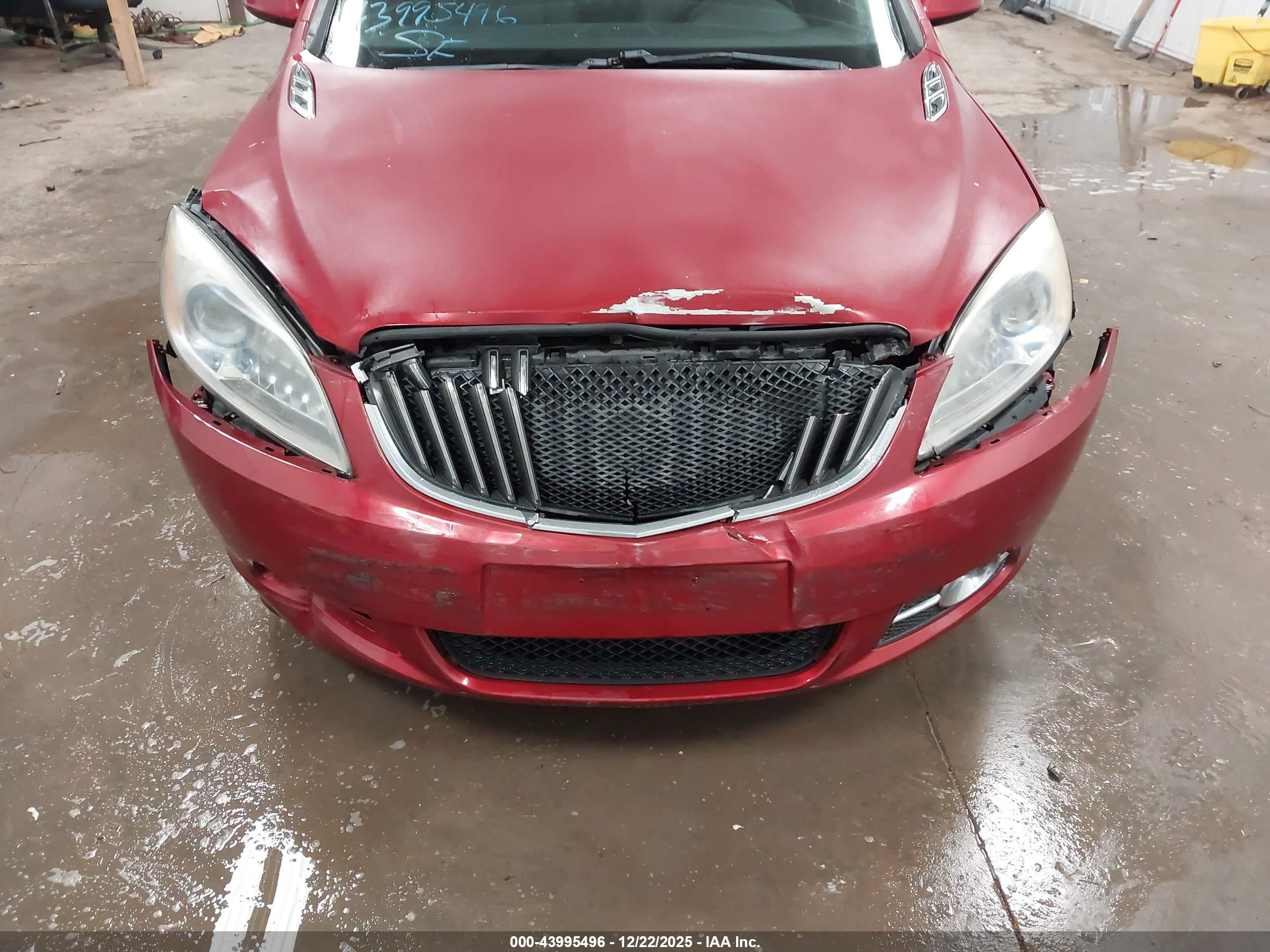 BUICK VERANO image 6