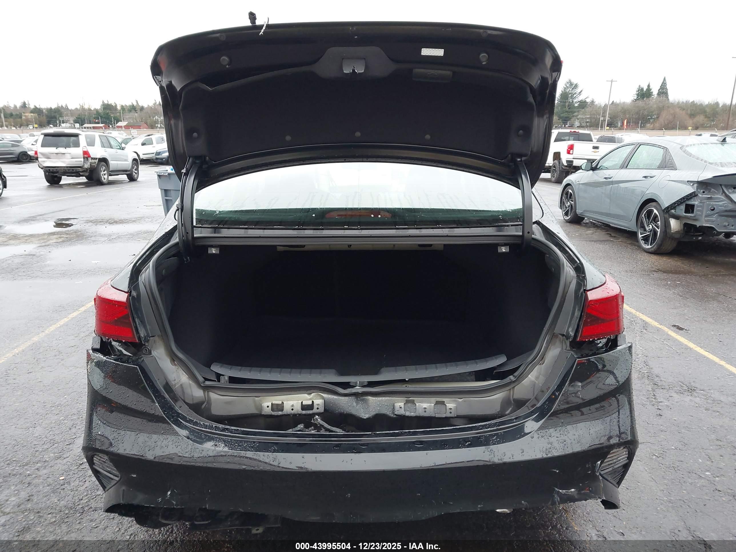 KIA FORTE image 6
