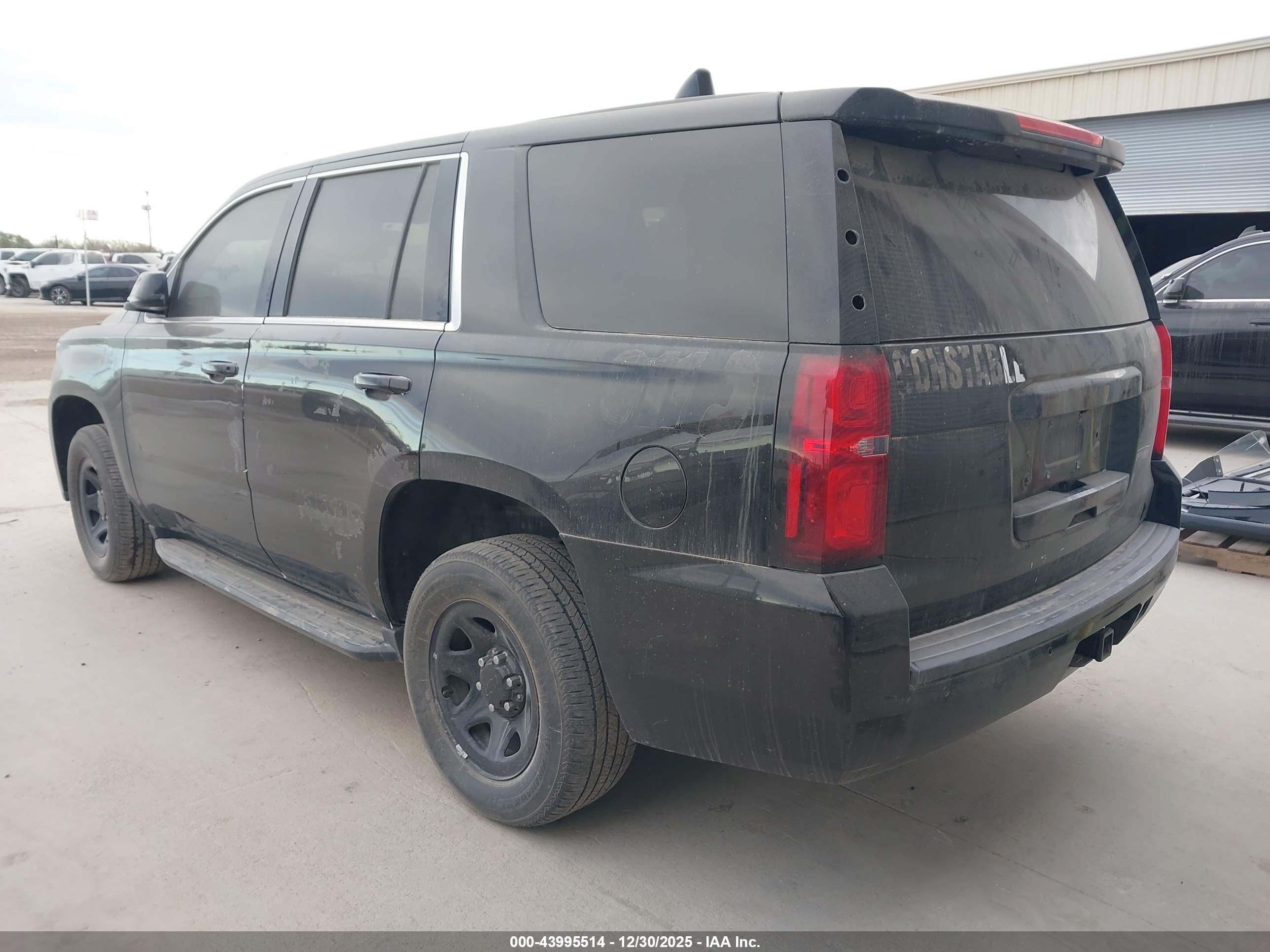 CHEVROLET TAHOE image 3