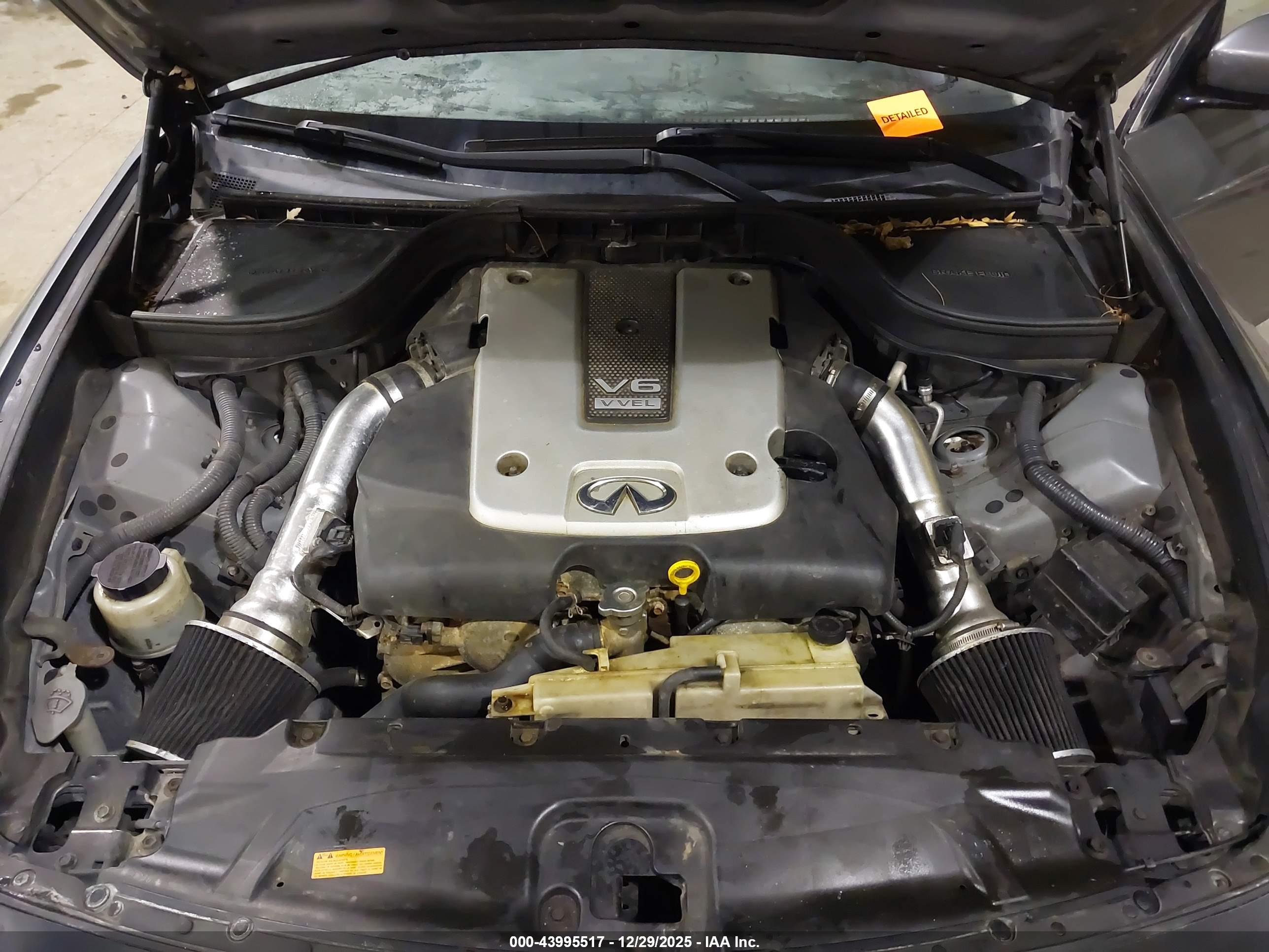 INFINITI Q40 image 10