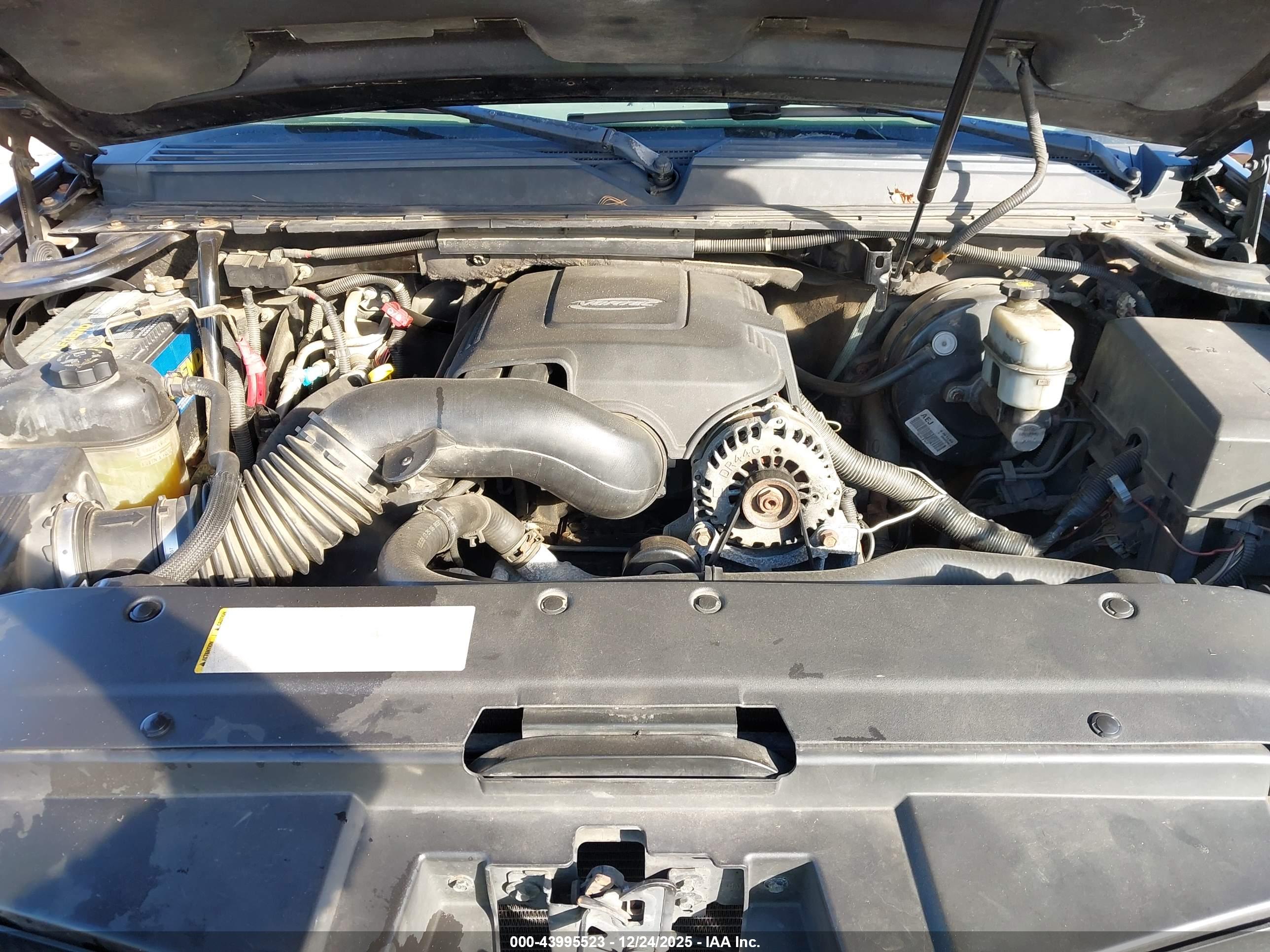 CHEVROLET AVALANCHE image 10