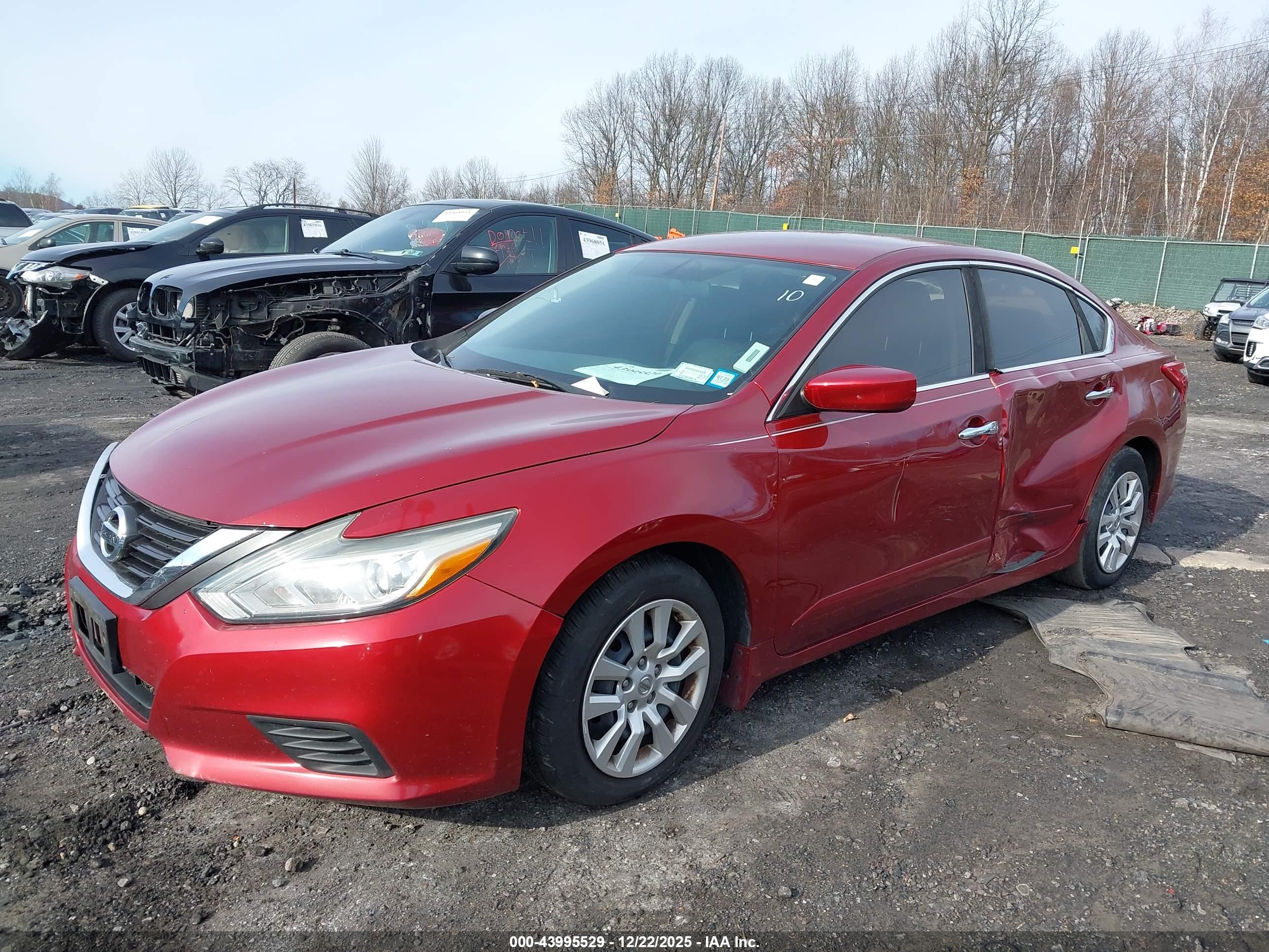 NISSAN ALTIMA image 2