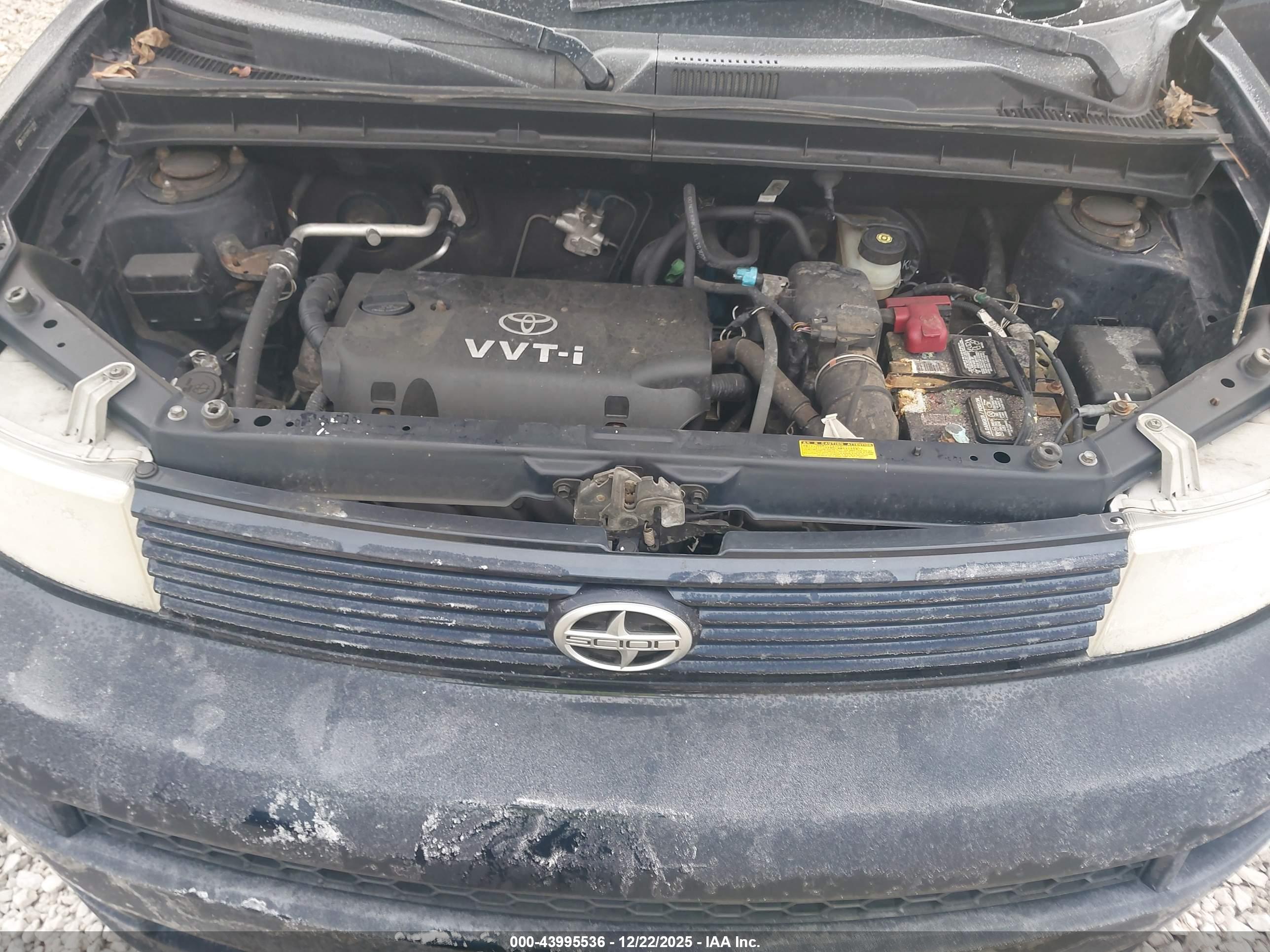 SCION XB image 10