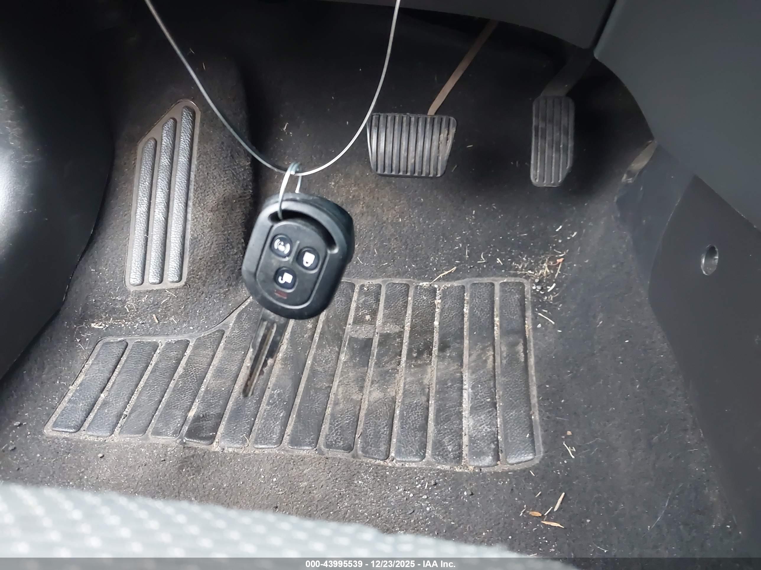 CHEVROLET AVEO image 11