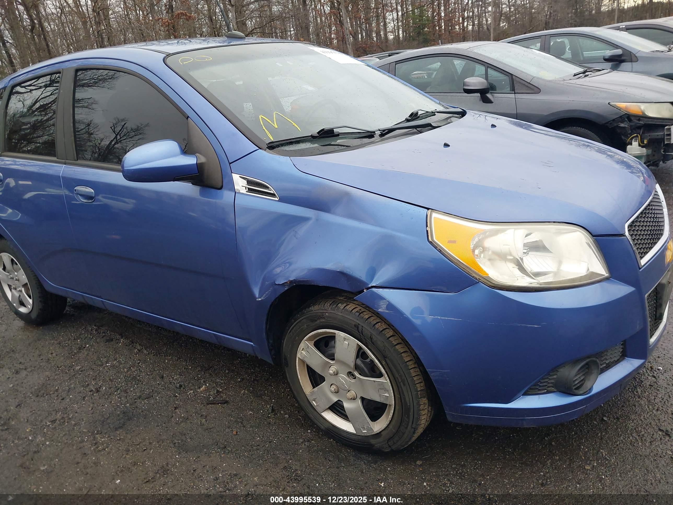 CHEVROLET AVEO image 6