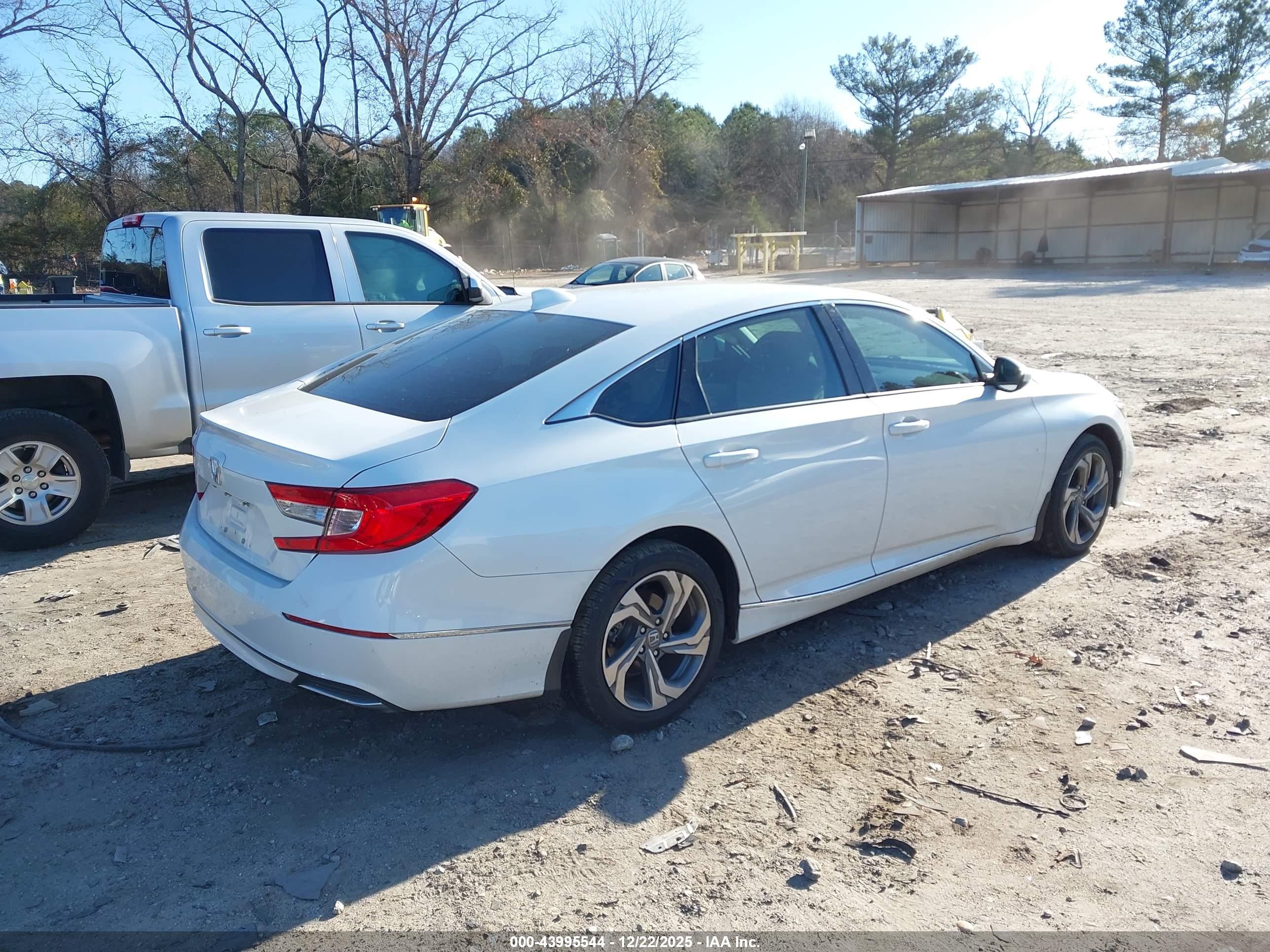 HONDA ACCORD image 4