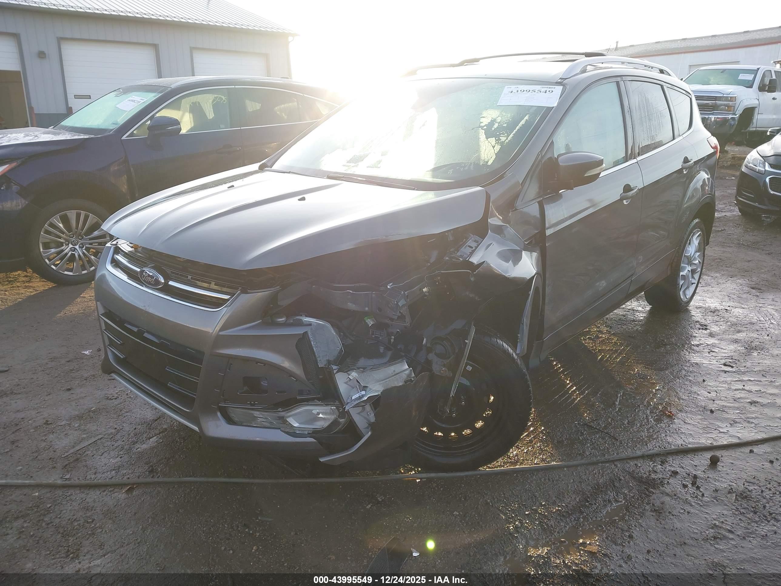 FORD ESCAPE image 6