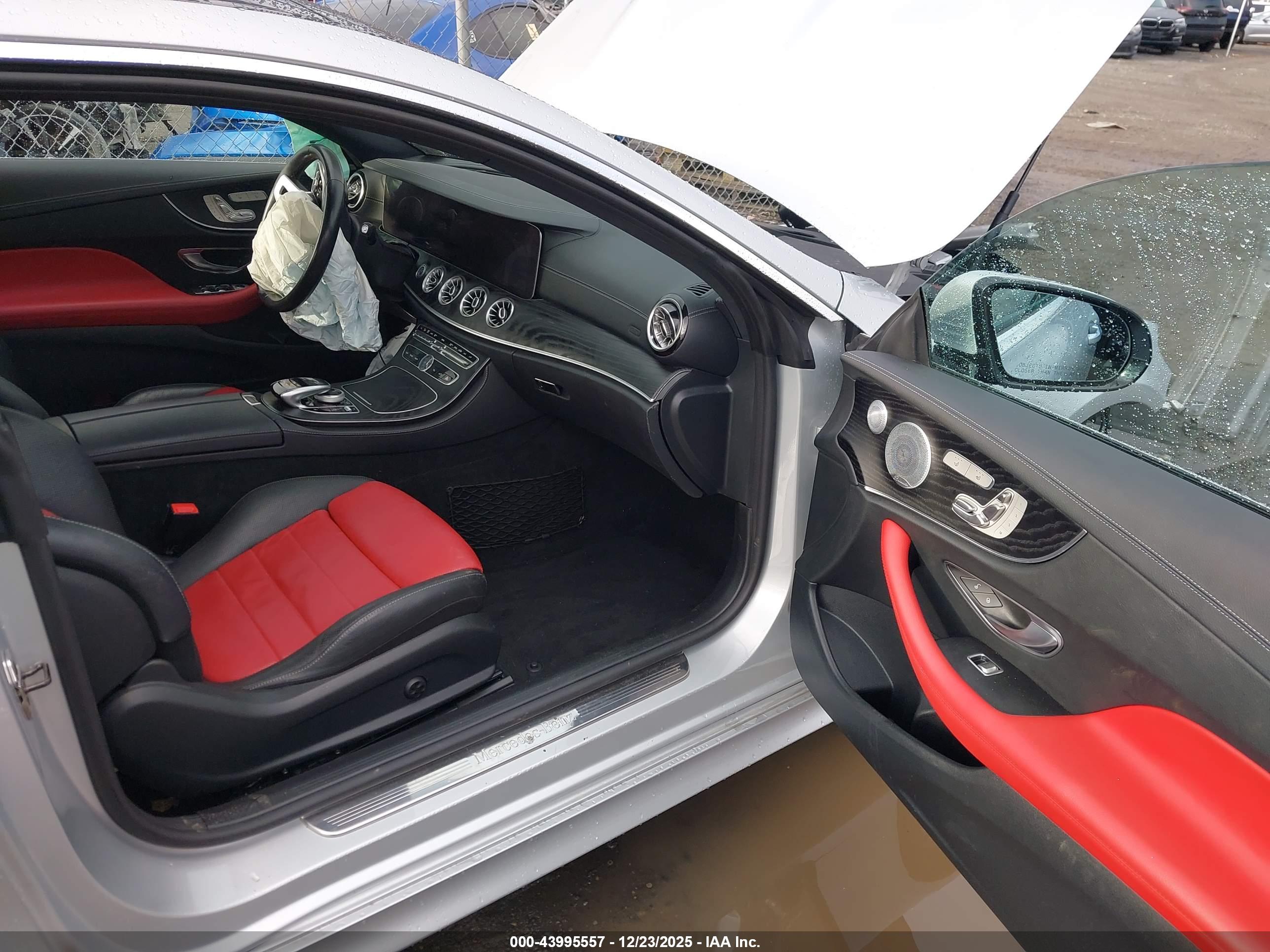MERCEDES-BENZ E image 5