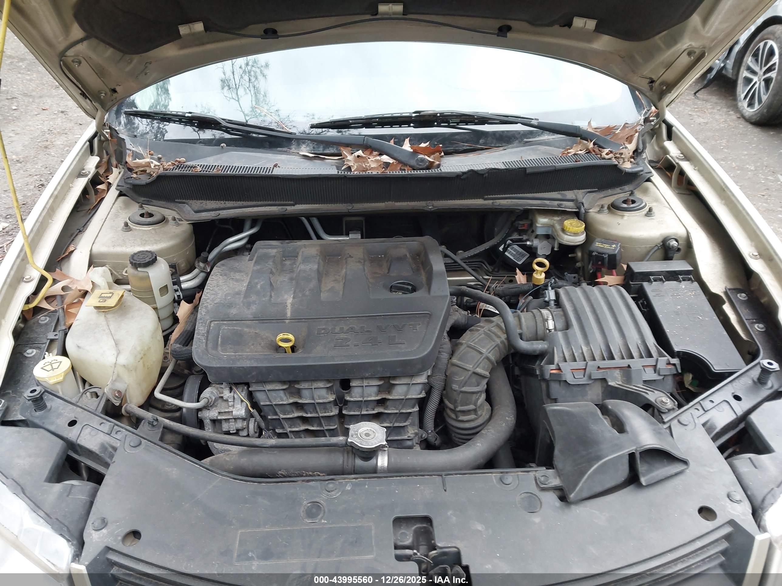 DODGE AVENGER image 10