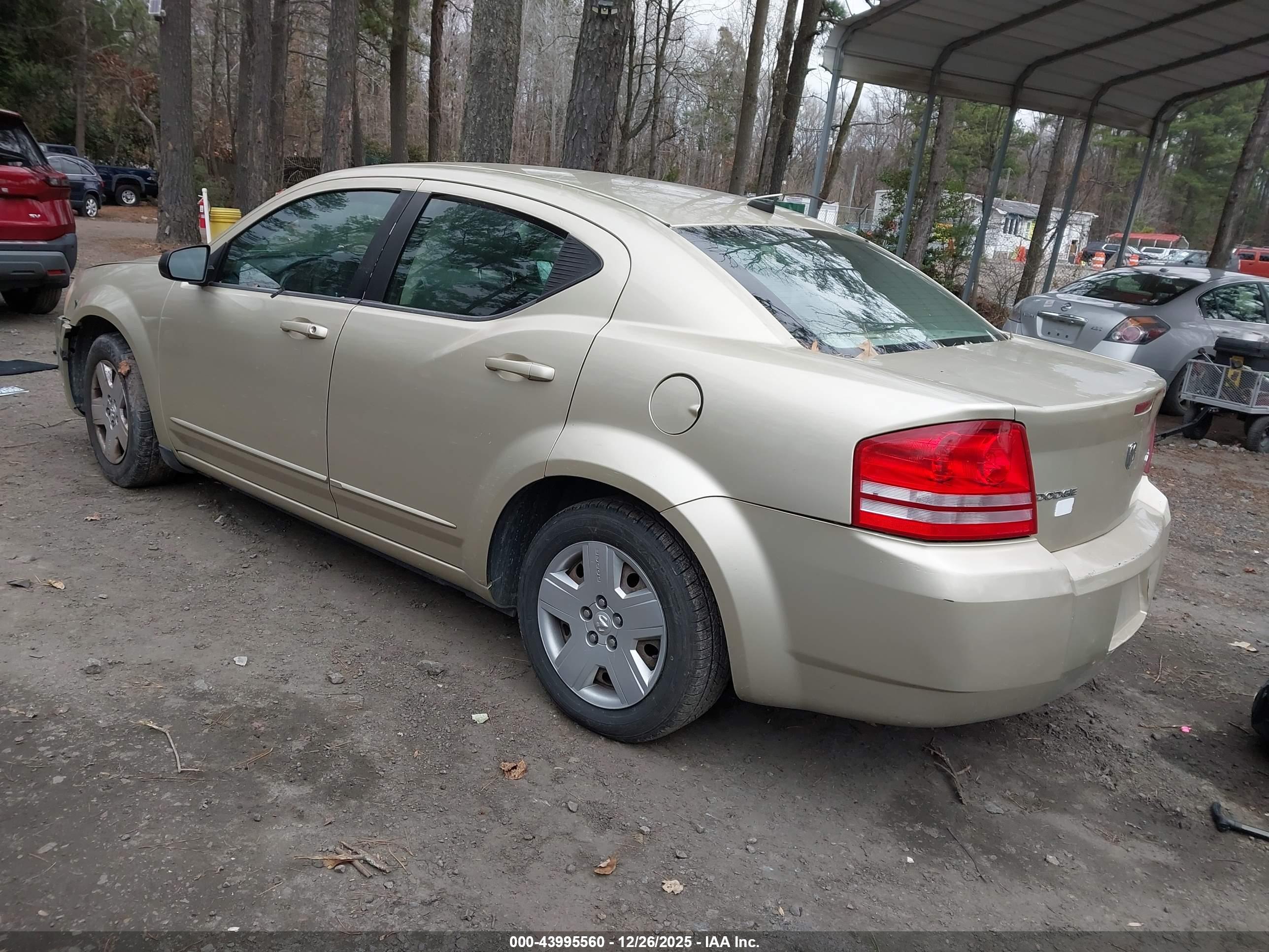 DODGE AVENGER image 3