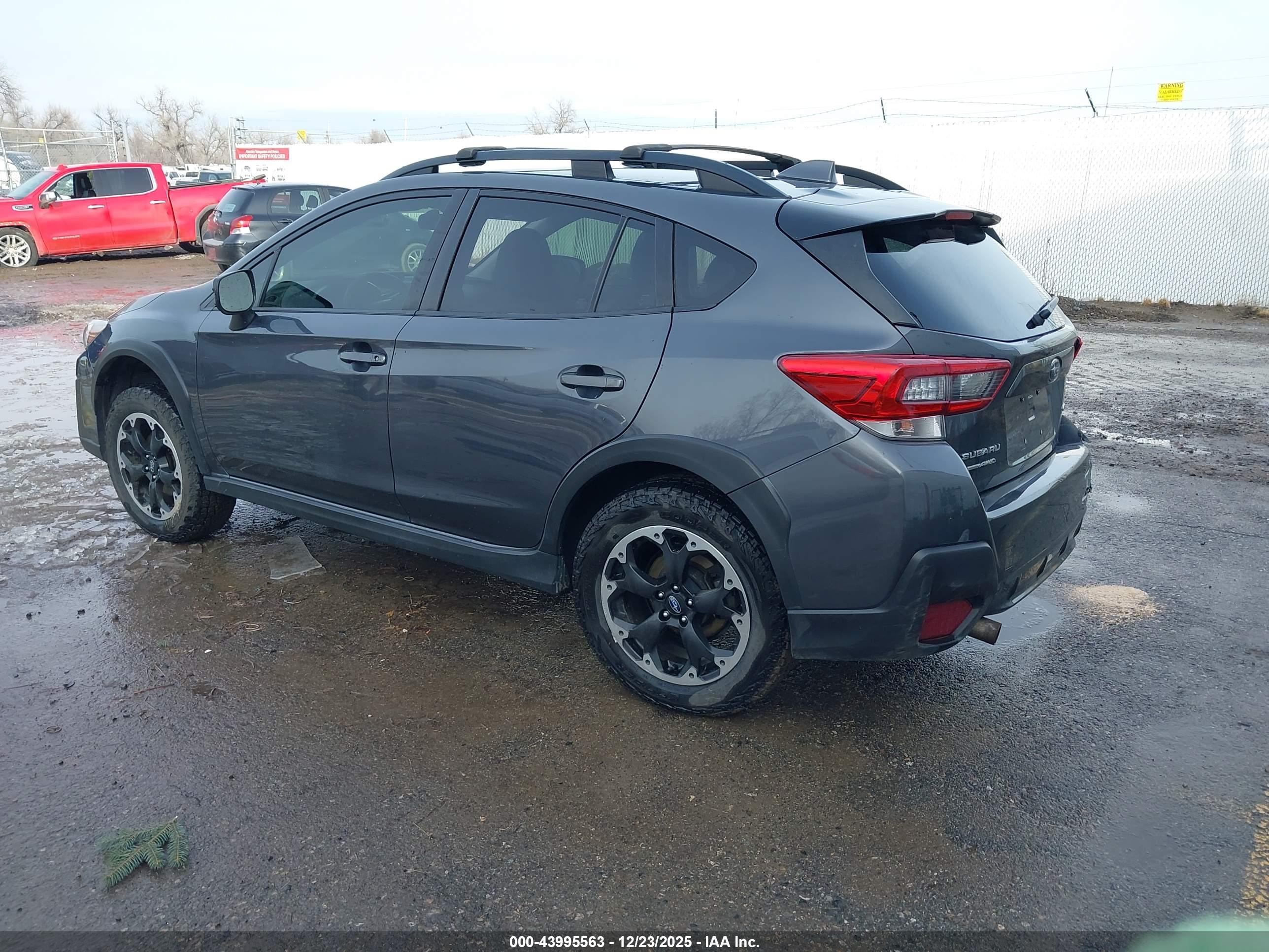 SUBARU CROSSTREK image 3