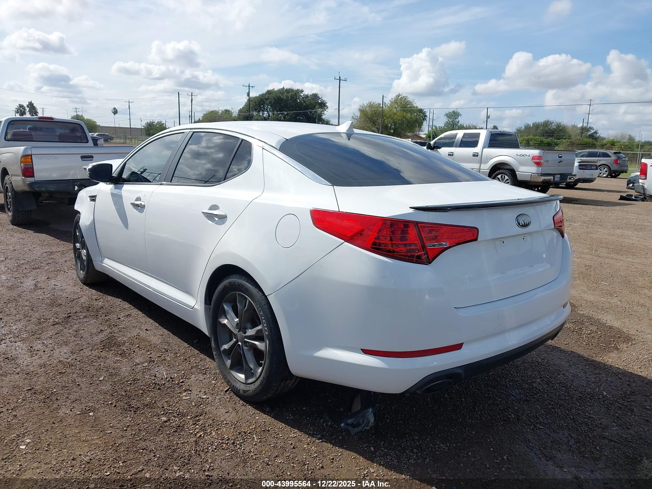 KIA OPTIMA image 3