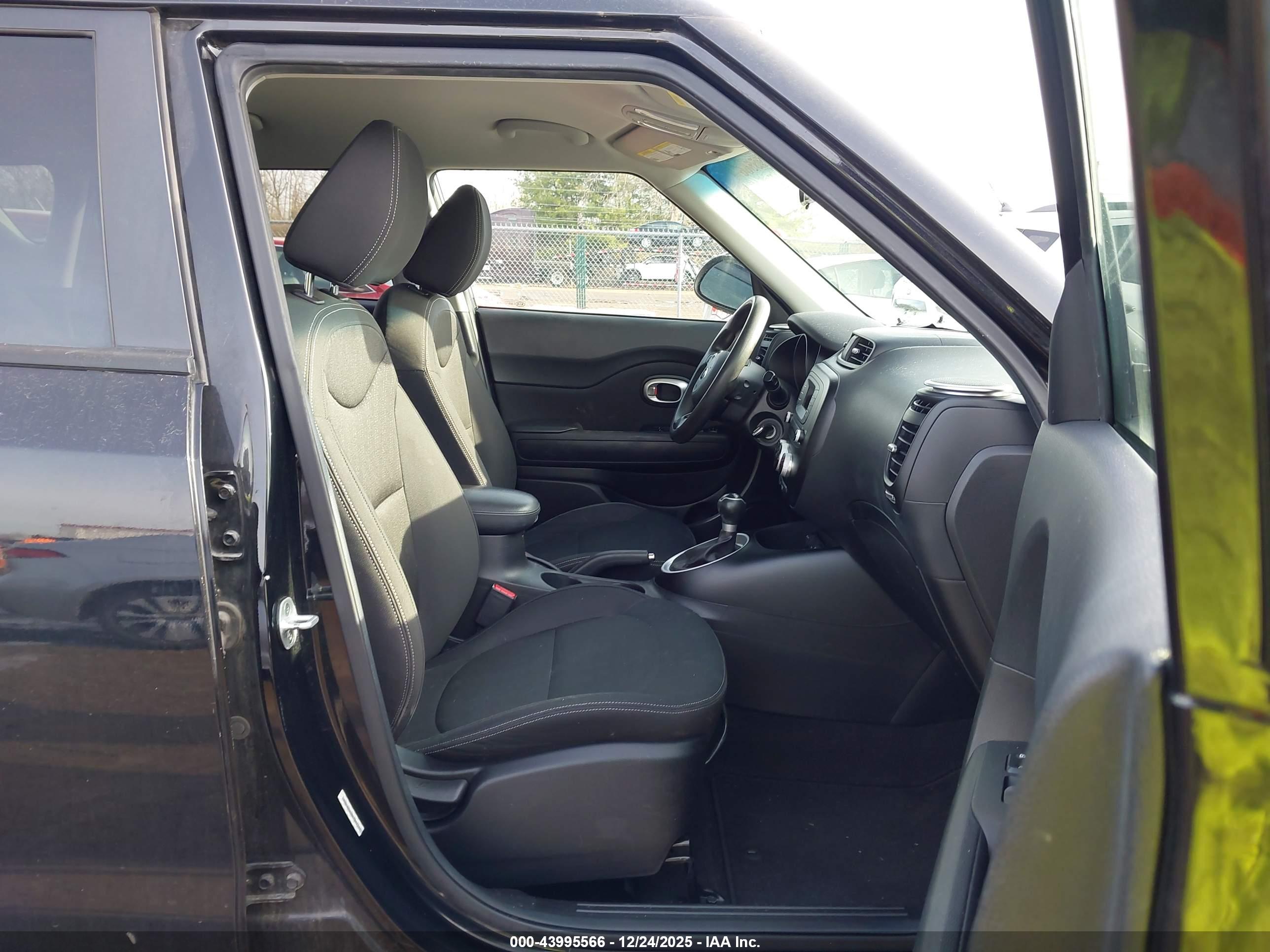 KIA SOUL image 5