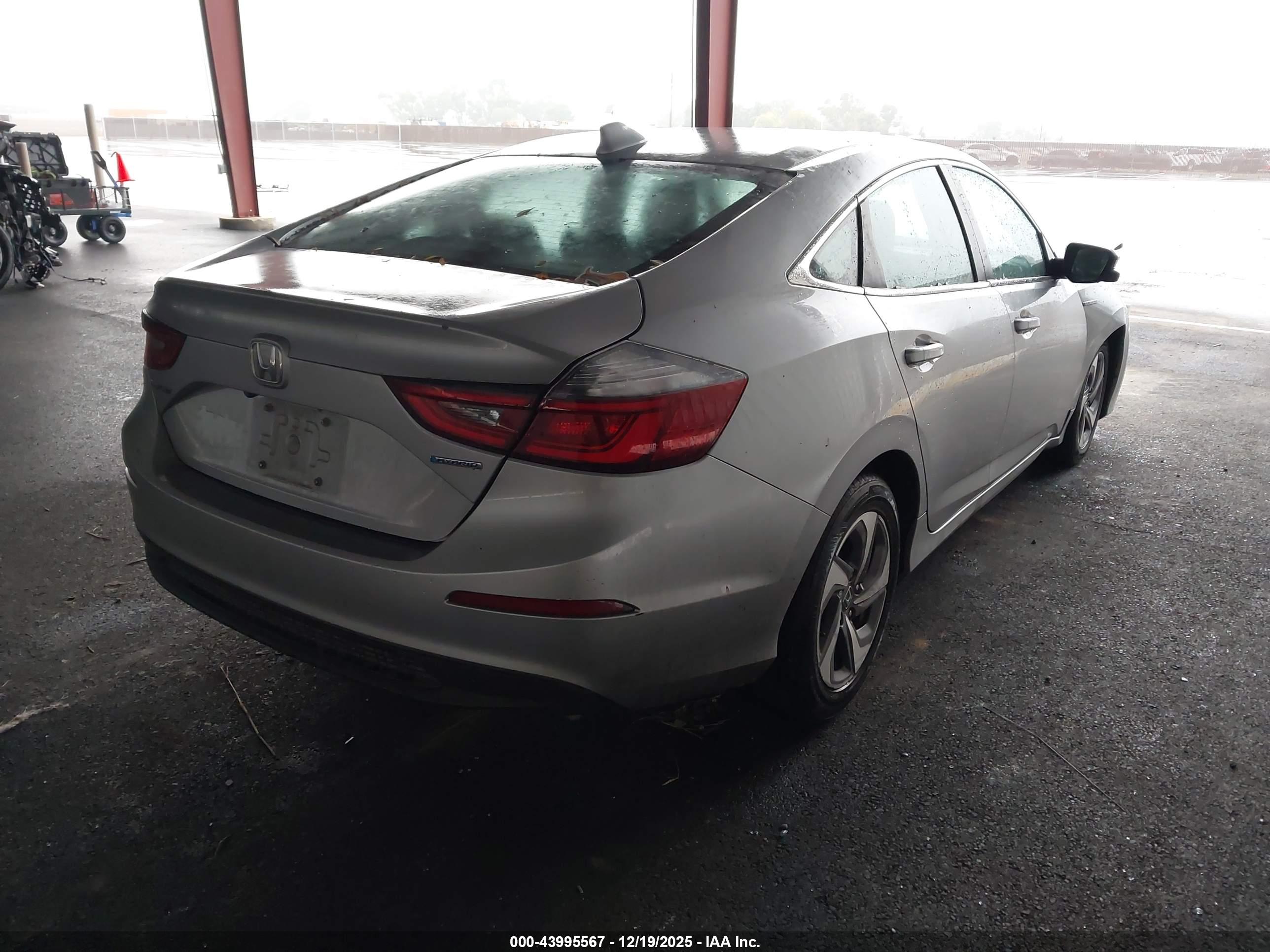 HONDA INSIGHT image 4