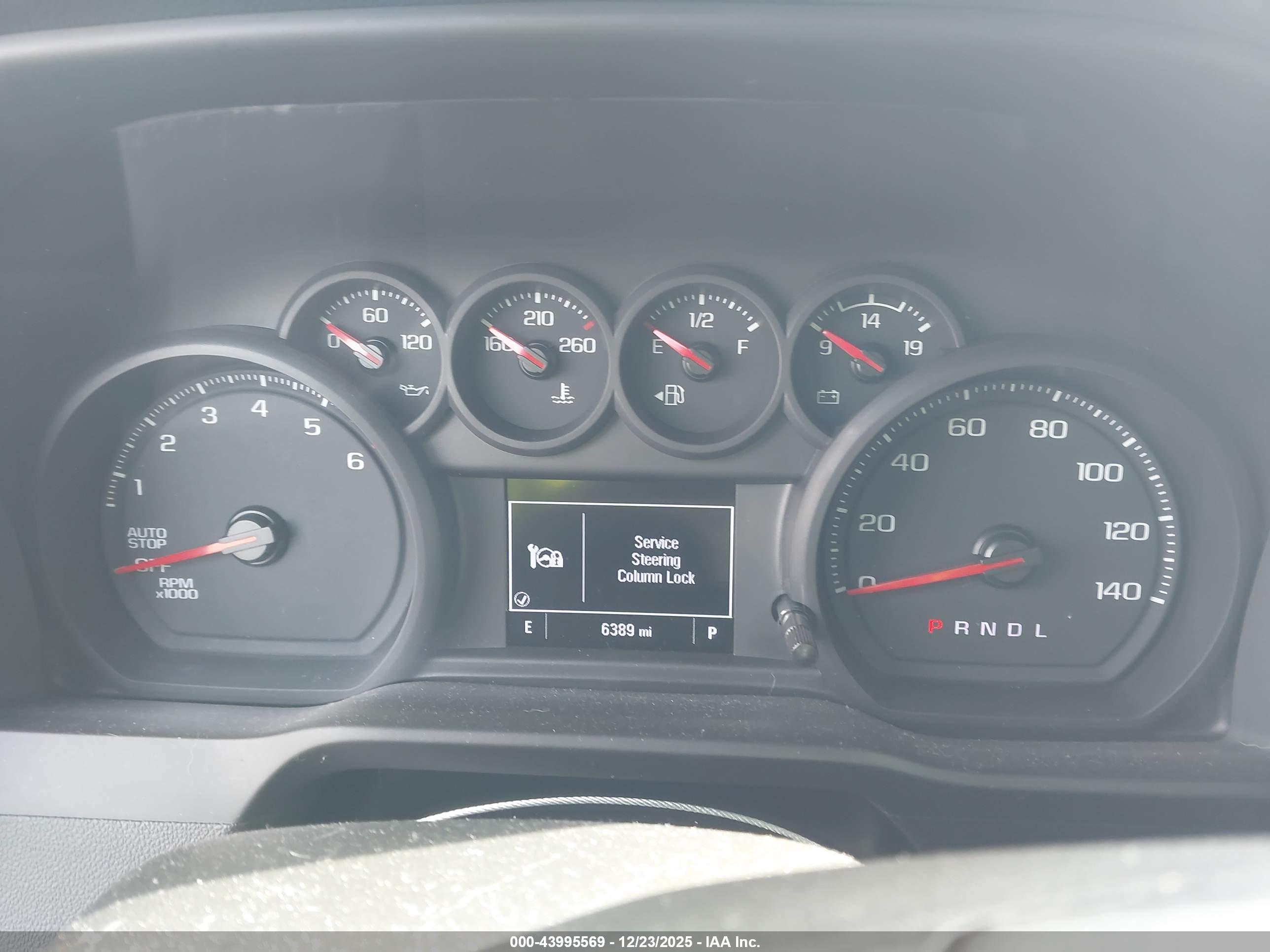 CHEVROLET SILVERADO image 7