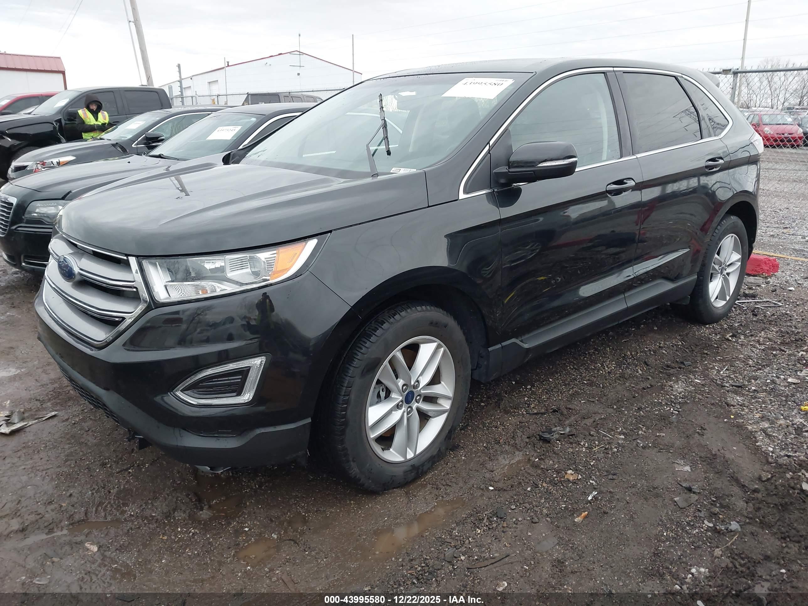 FORD EDGE image 2