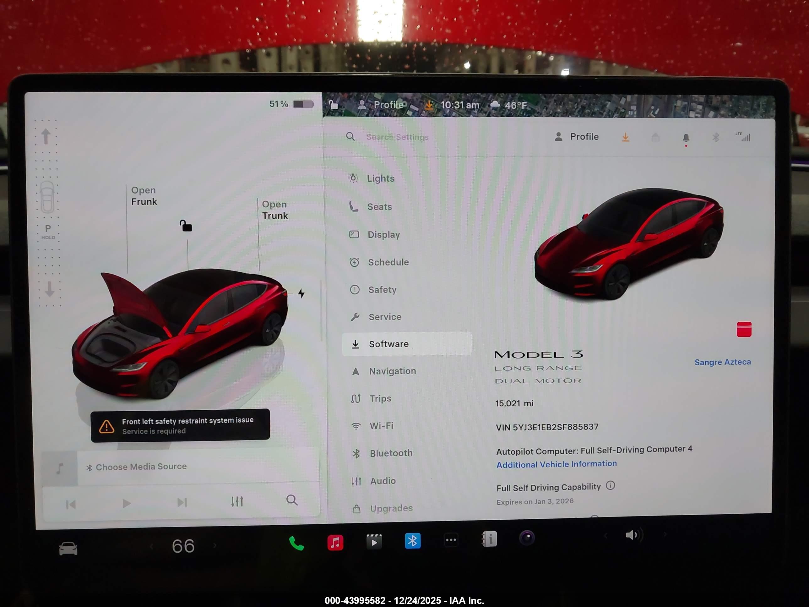 TESLA MODEL image 7