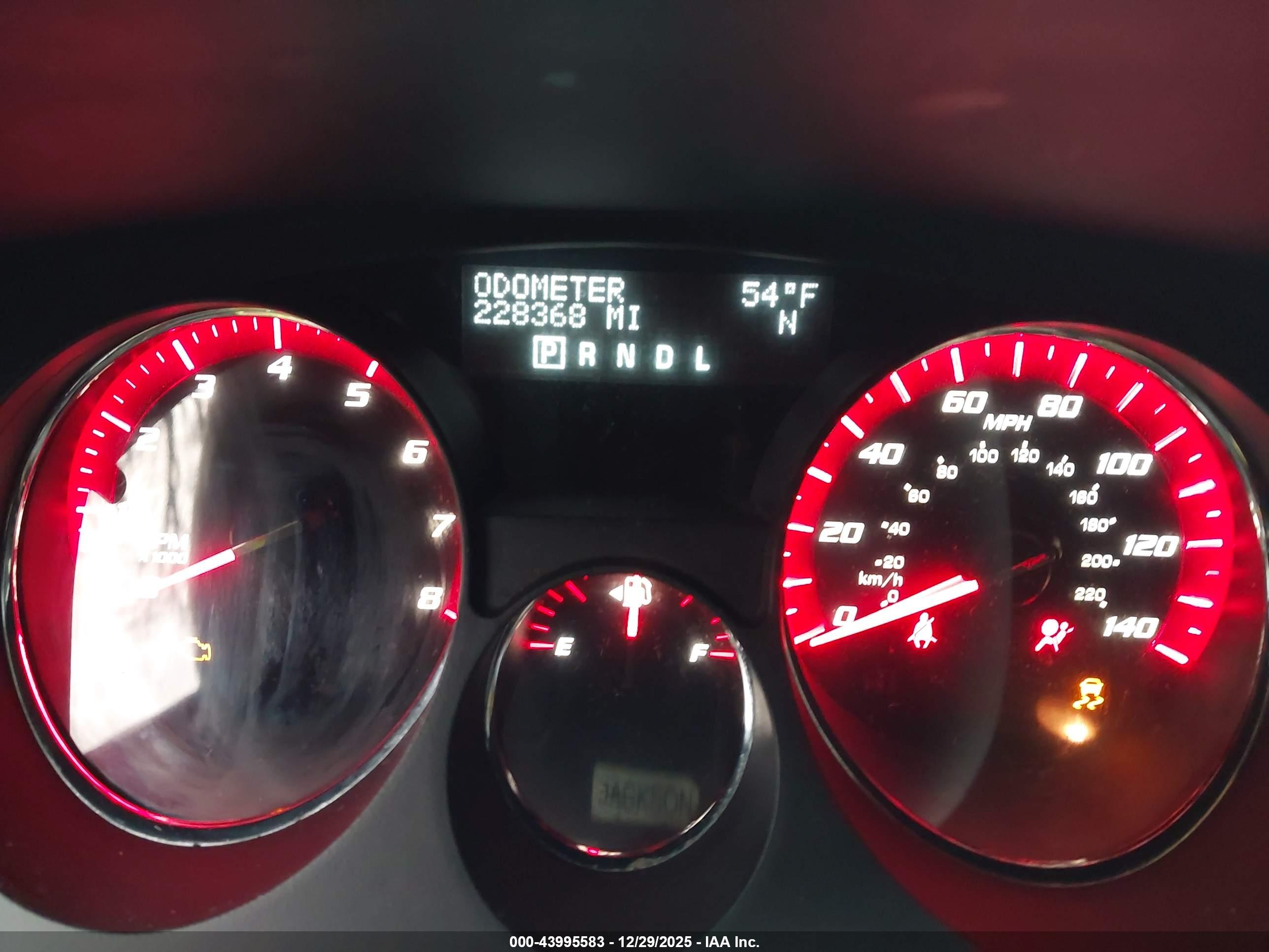 GMC ACADIA image 7