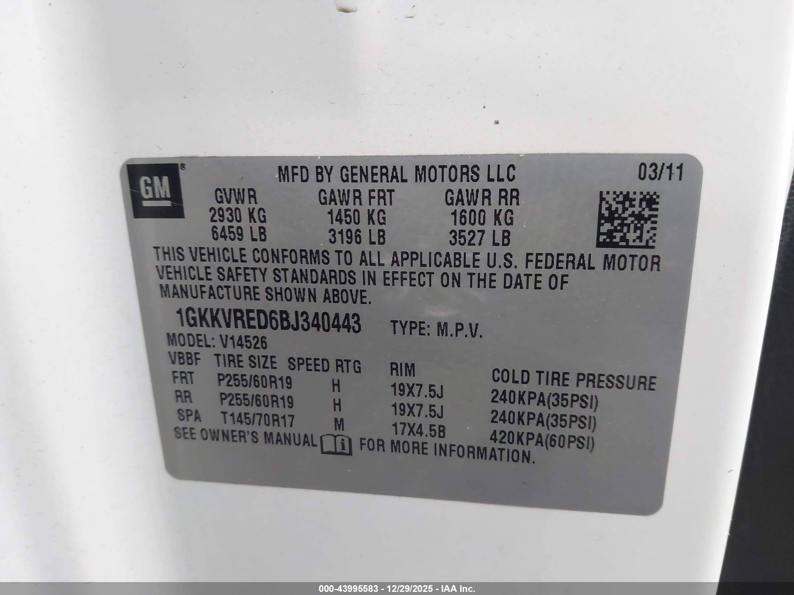 GMC ACADIA image 9