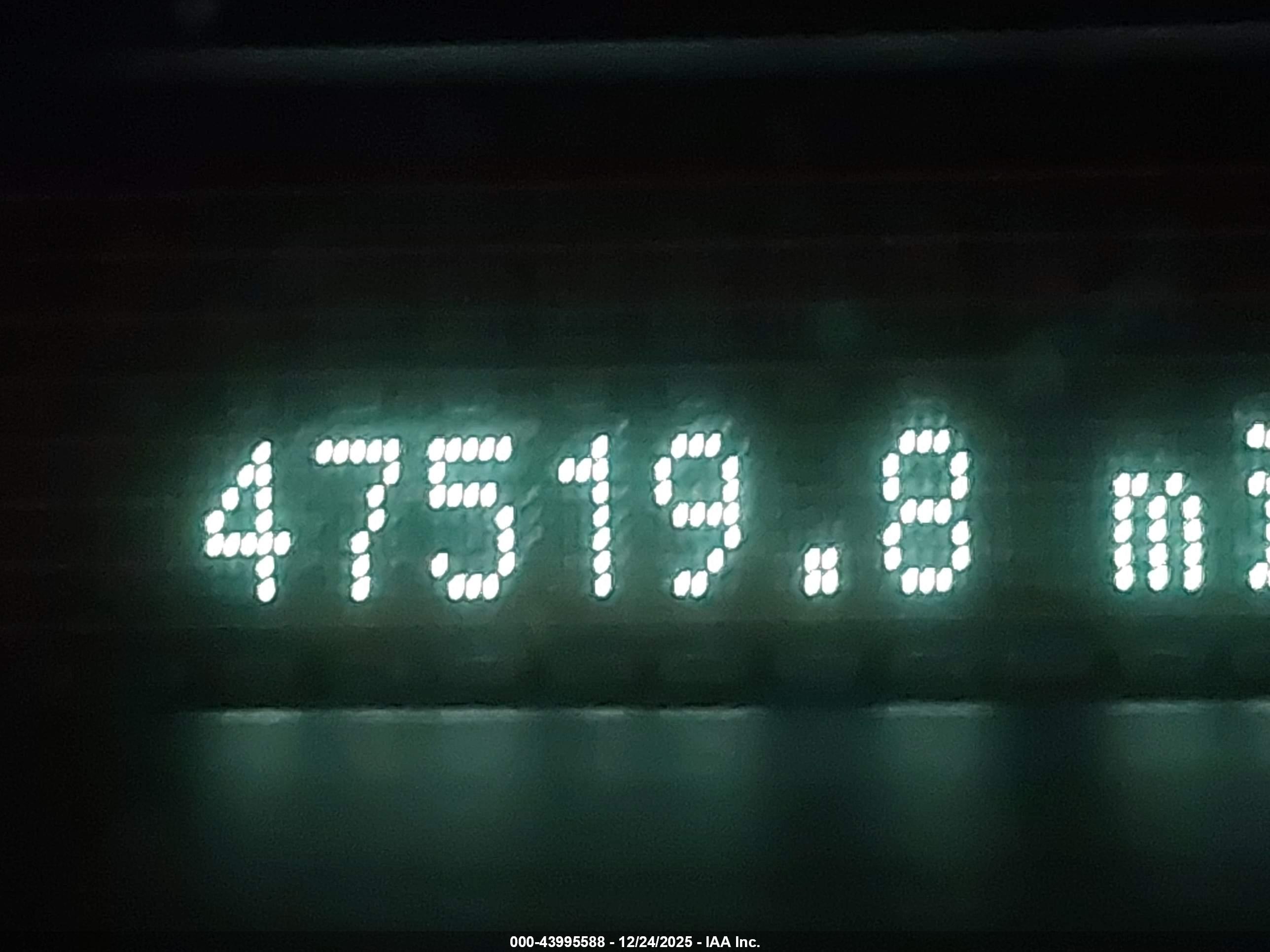 LINCOLN MKZ image 7