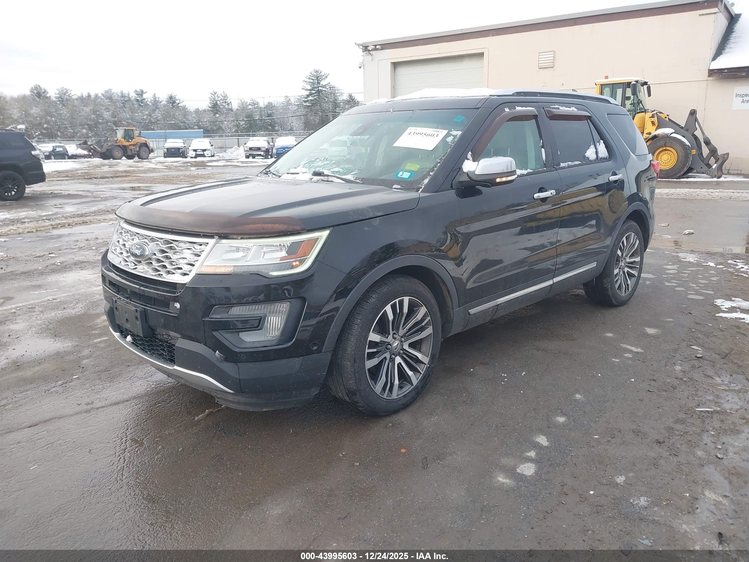 FORD EXPLORER image 2