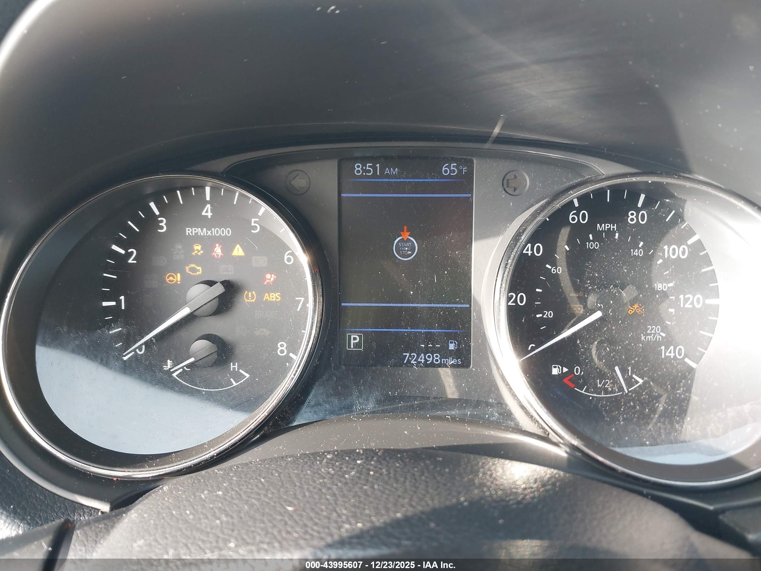 NISSAN ROGUE image 7