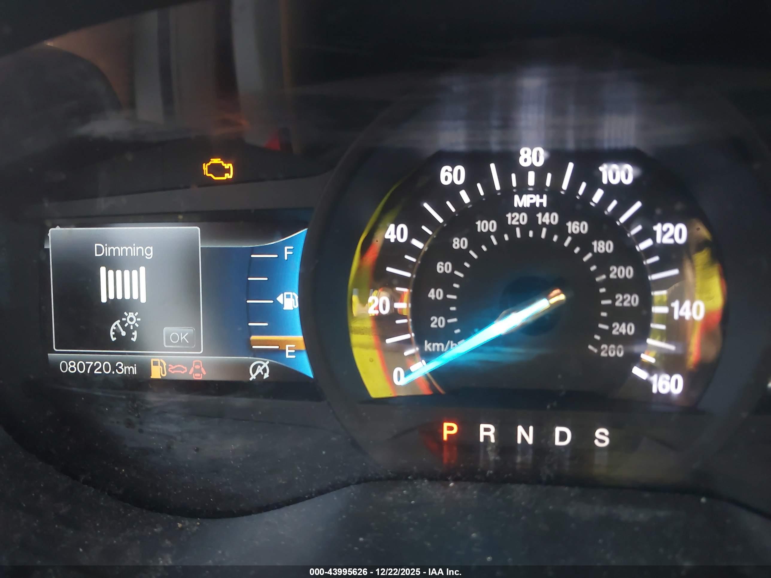 FORD FUSION image 7