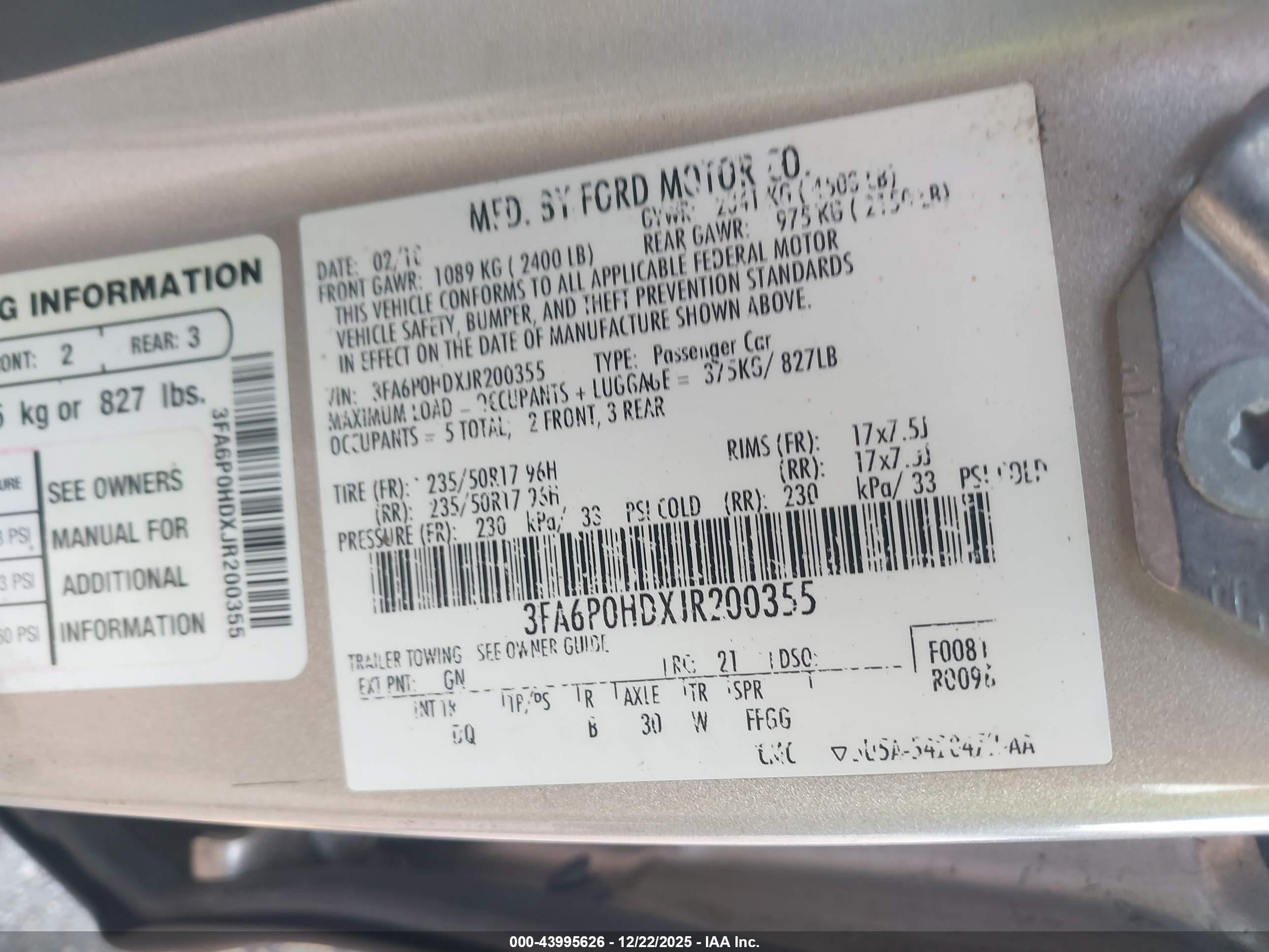 FORD FUSION image 9