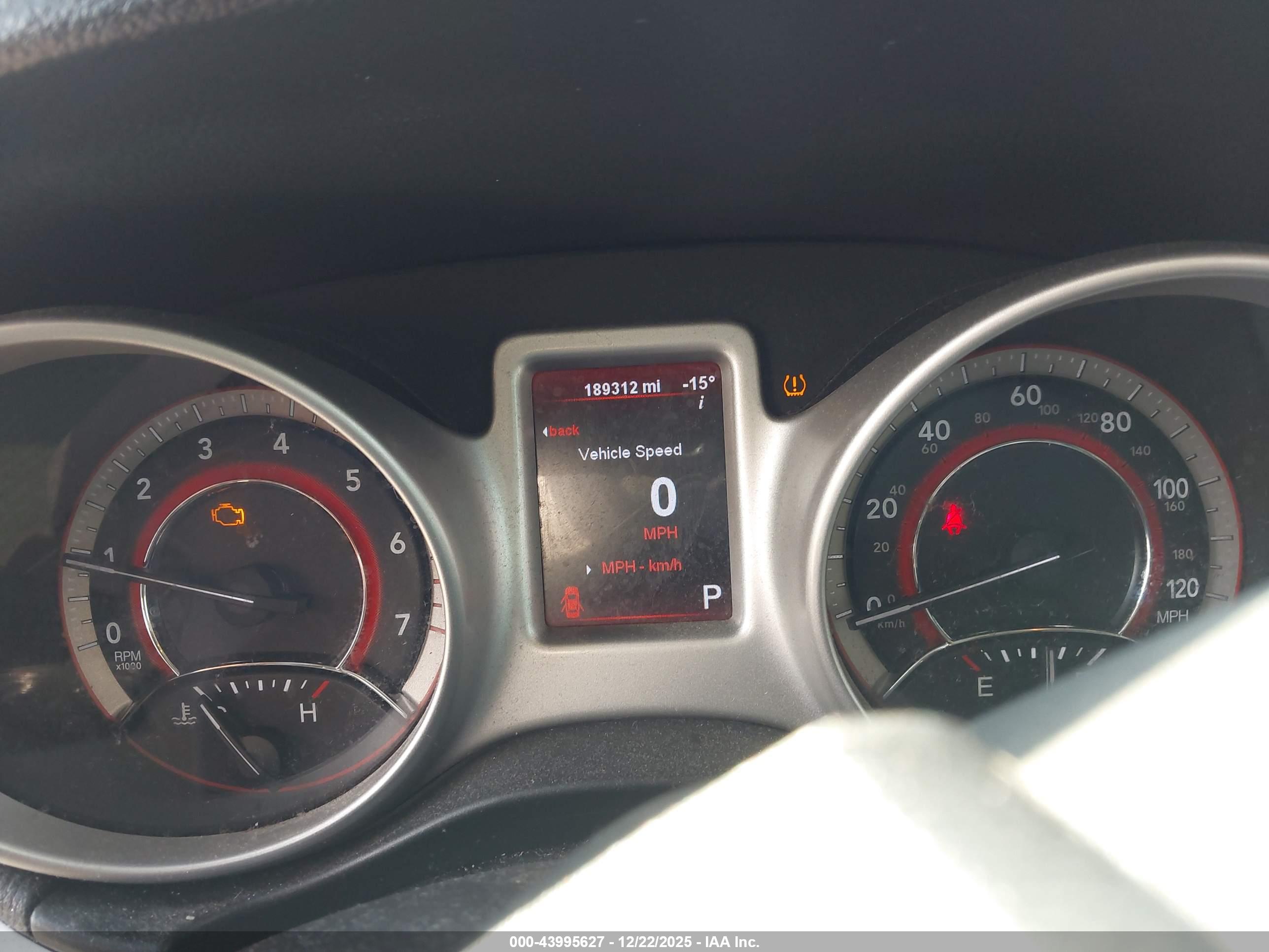 DODGE JOURNEY image 7