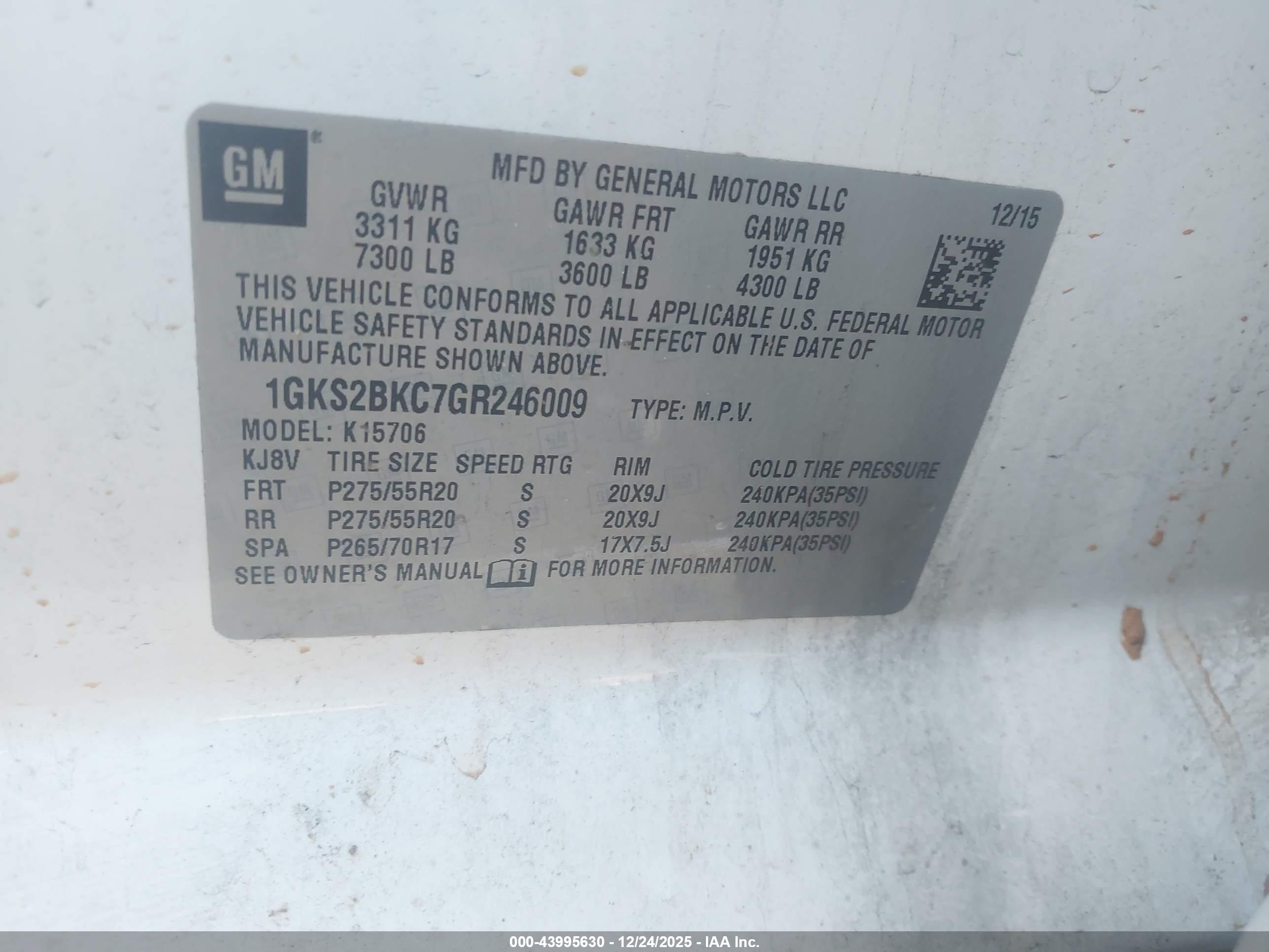 GMC YUKON image 9