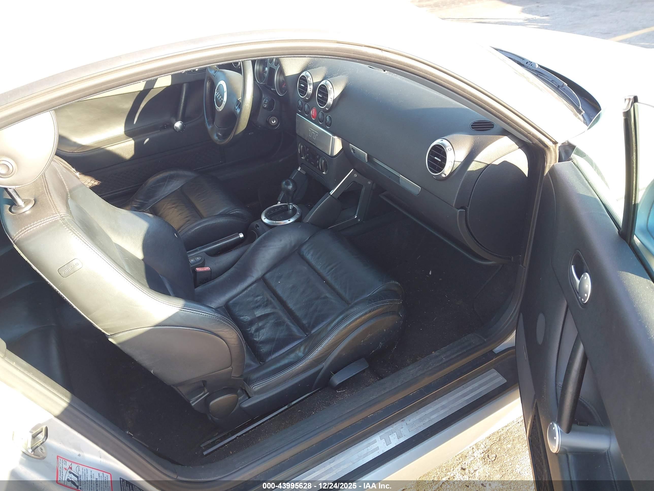 AUDI TT image 5