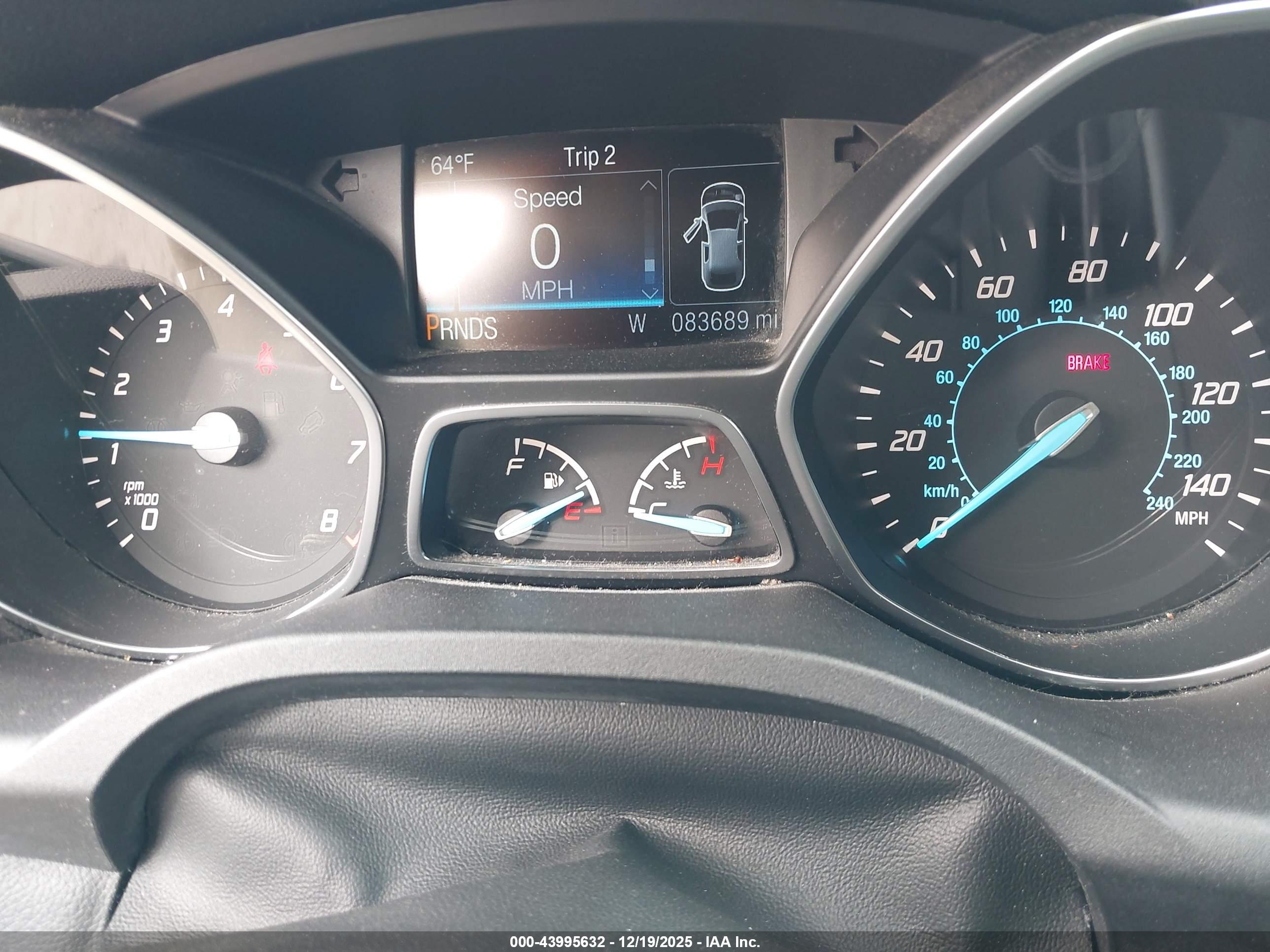 FORD ESCAPE image 7
