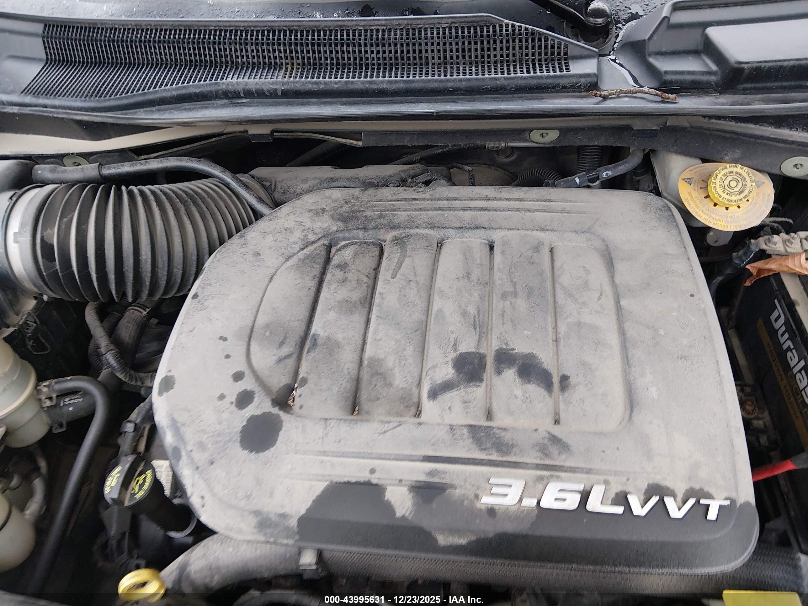 CHRYSLER TOWN image 10