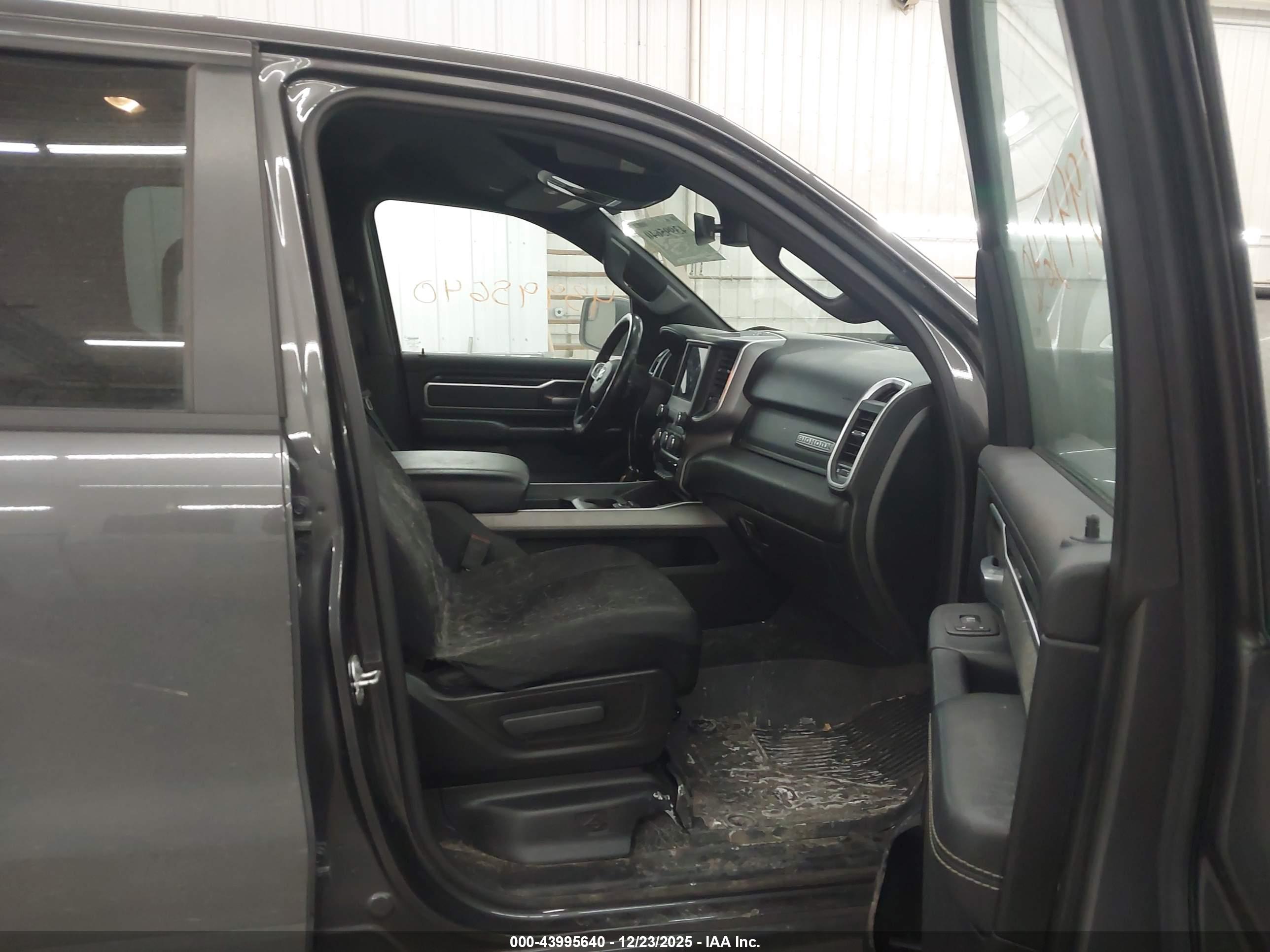 RAM 1500 image 5