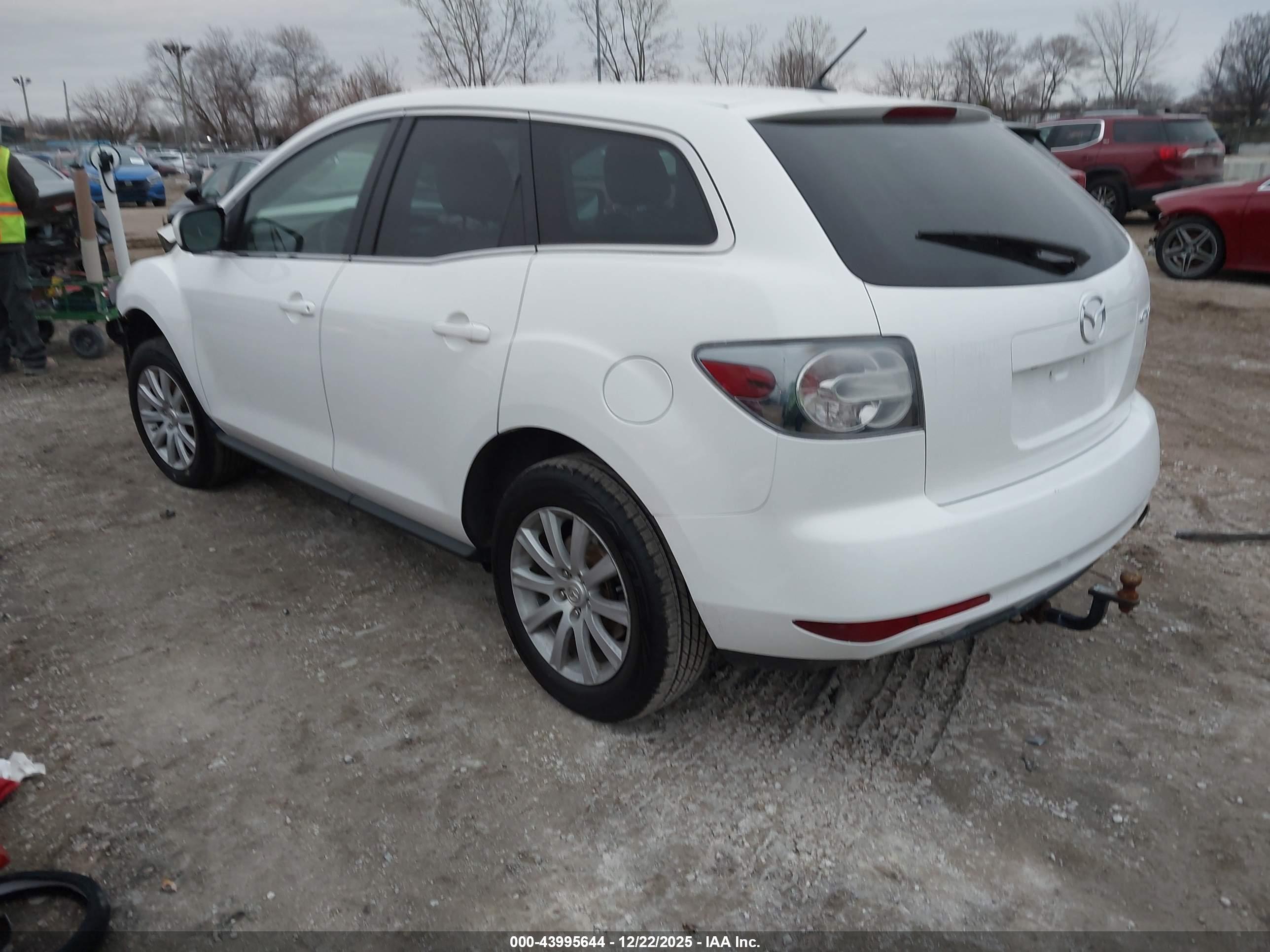 MAZDA CX-7 image 3