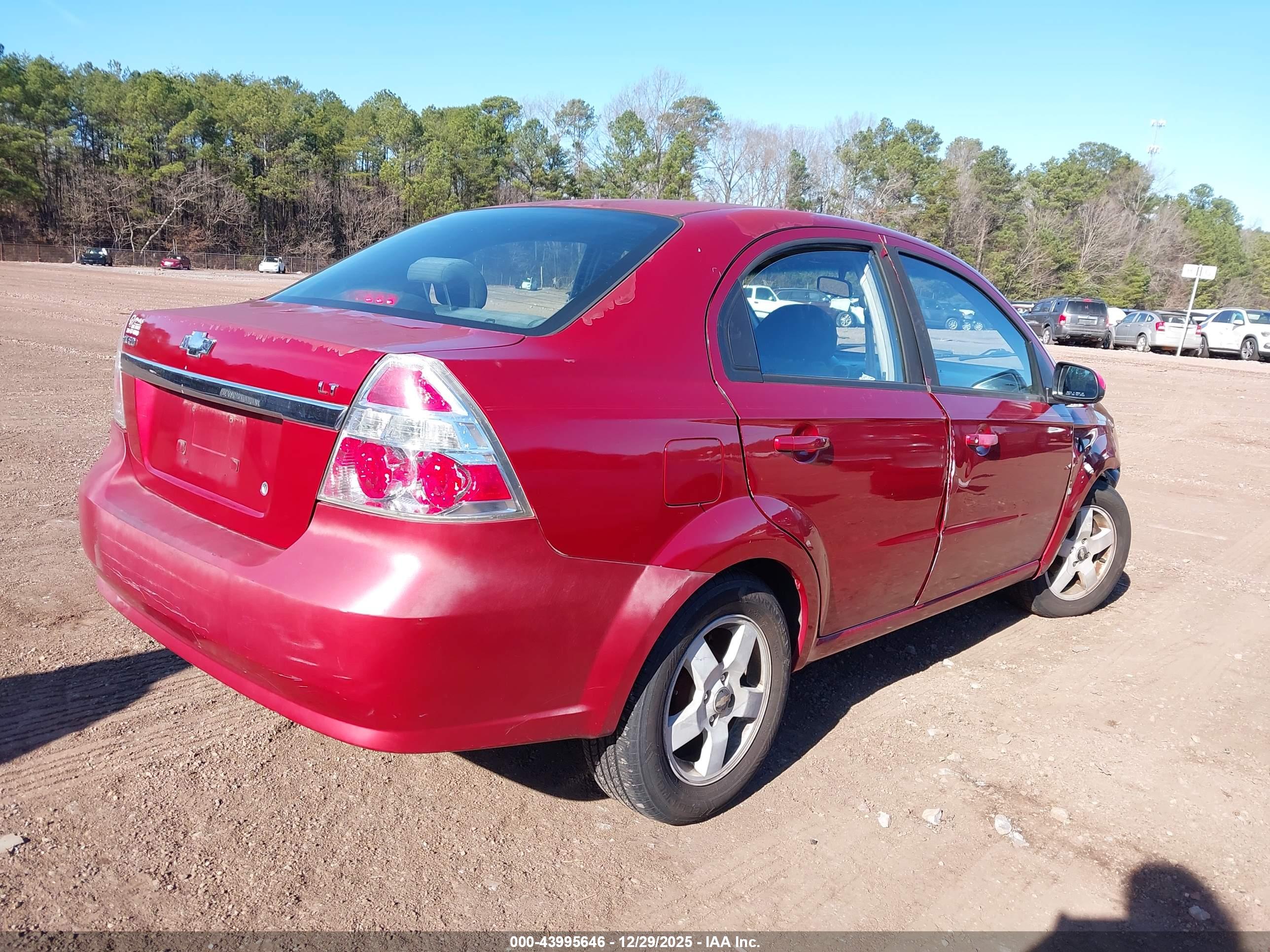 CHEVROLET AVEO image 4