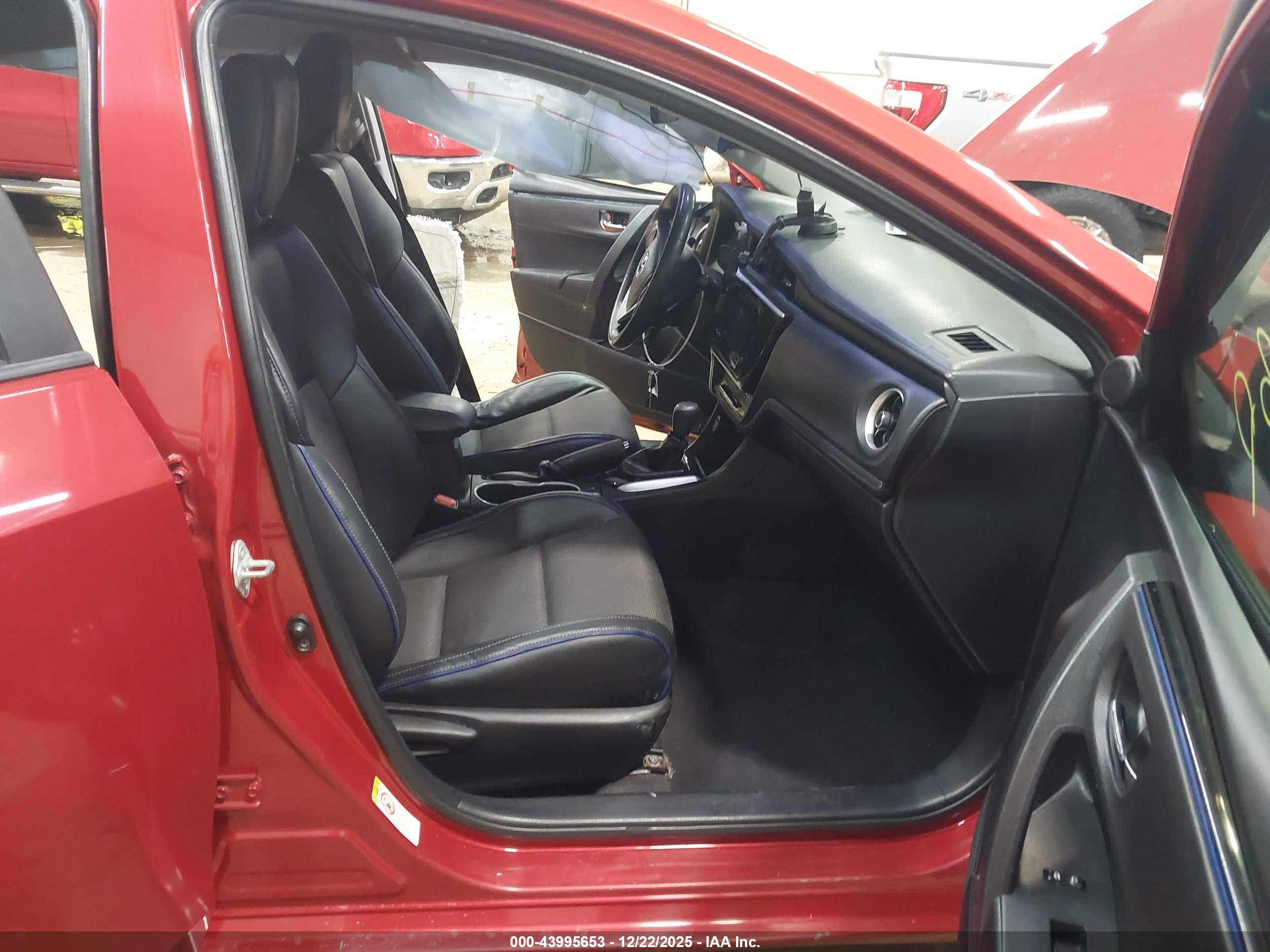 TOYOTA COROLLA image 5