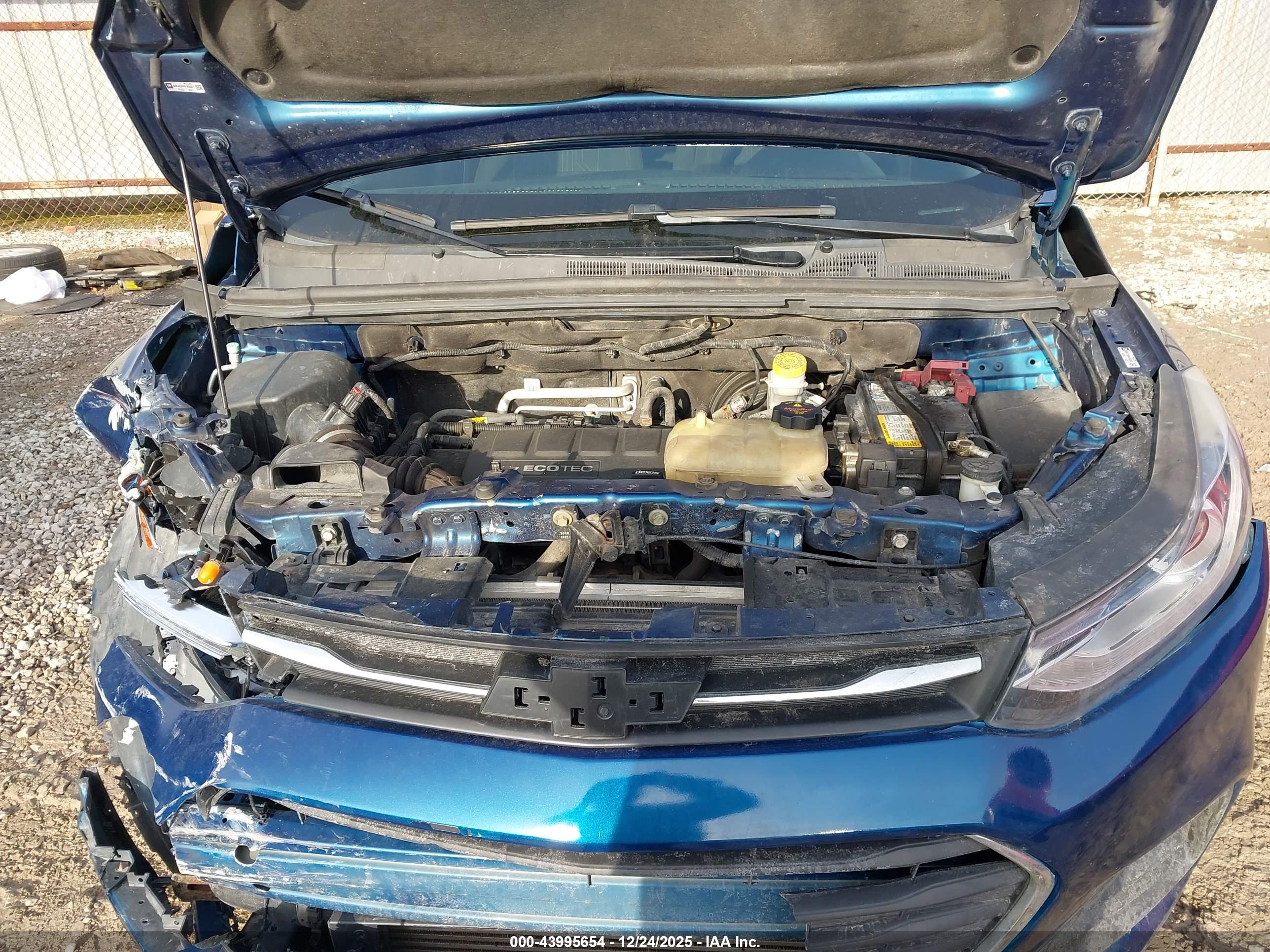 CHEVROLET TRAX image 10