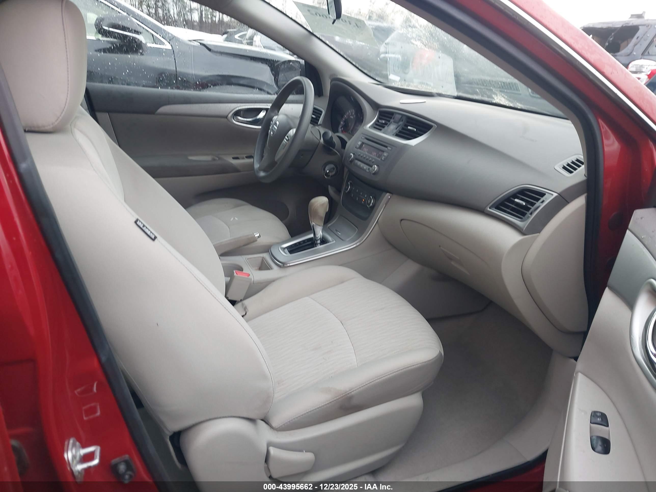 NISSAN SENTRA image 5