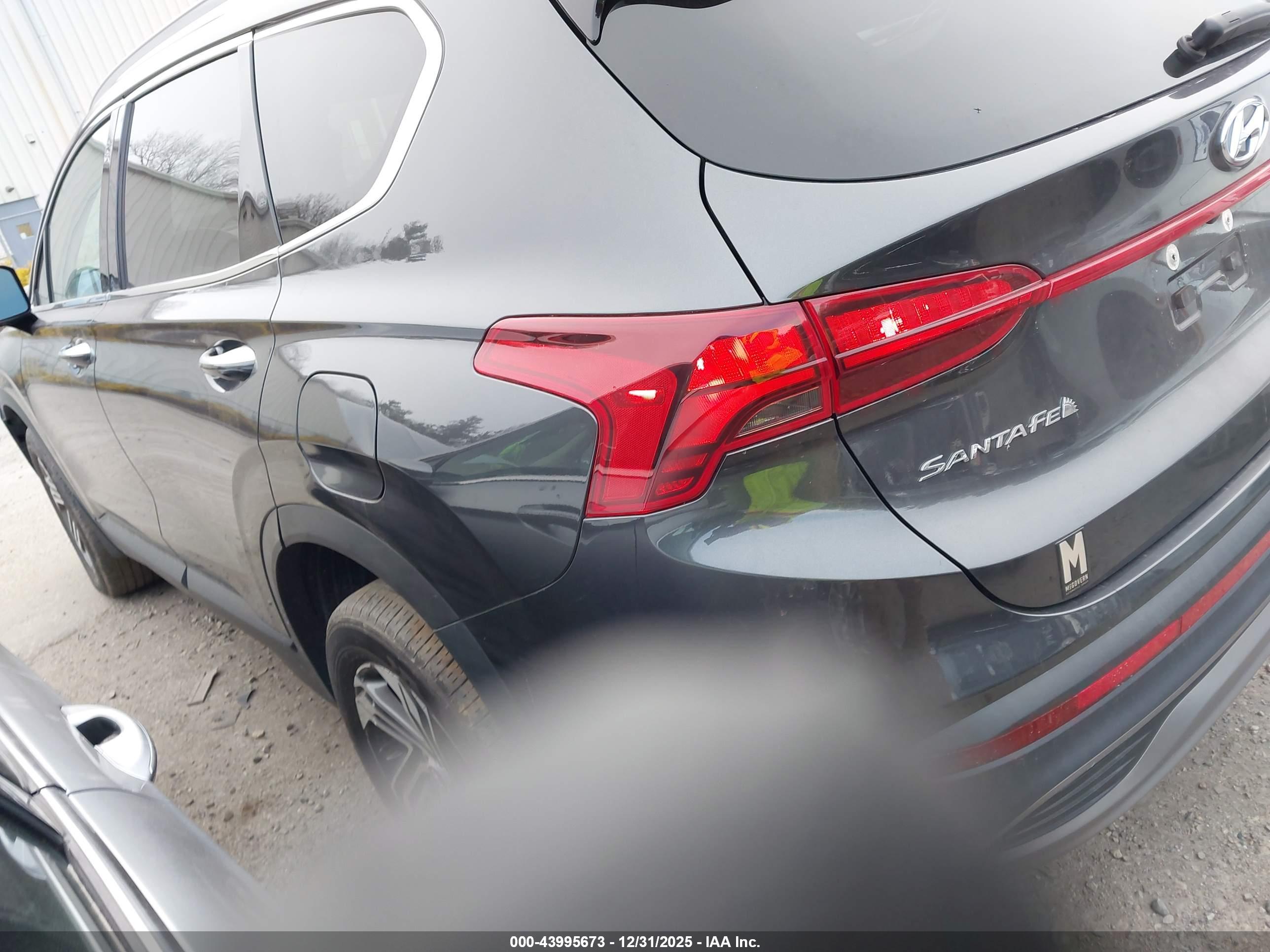HYUNDAI SANTA image 3