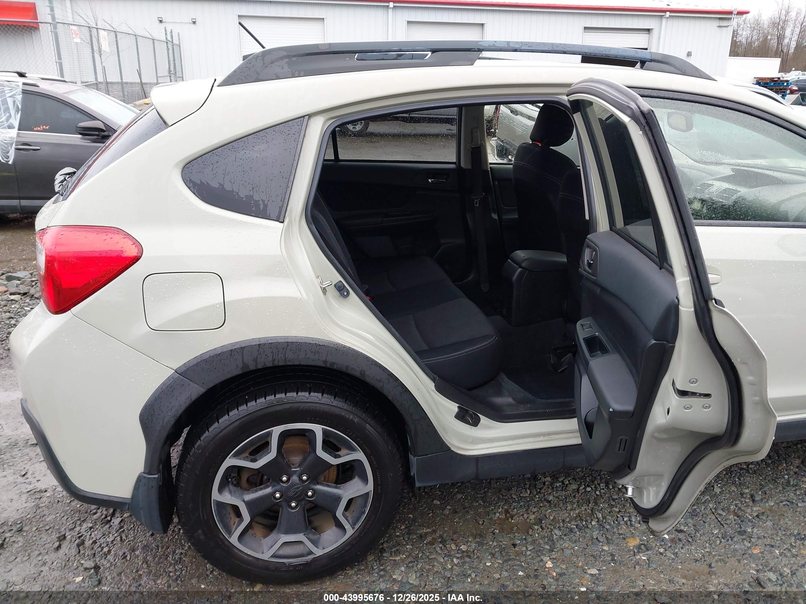 SUBARU XV image 8