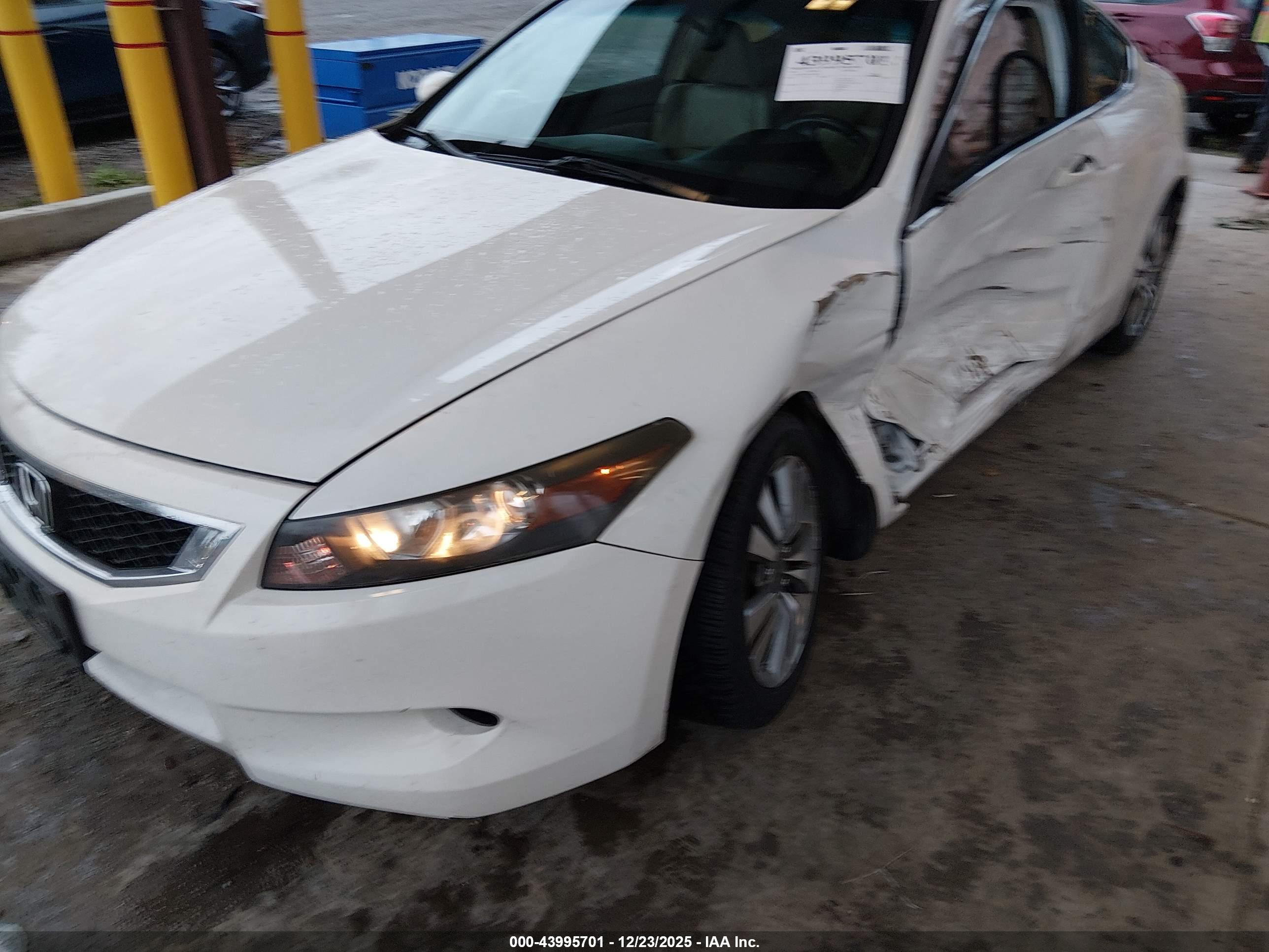 HONDA ACCORD image 6