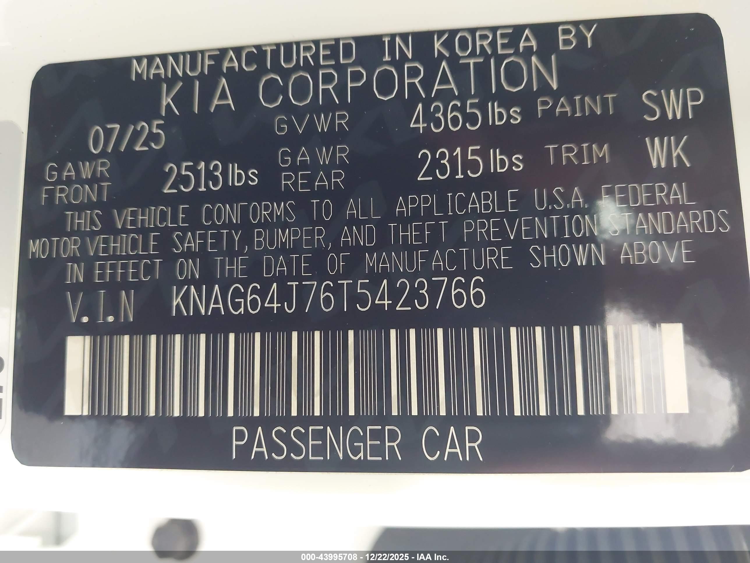 KIA K5 image 9