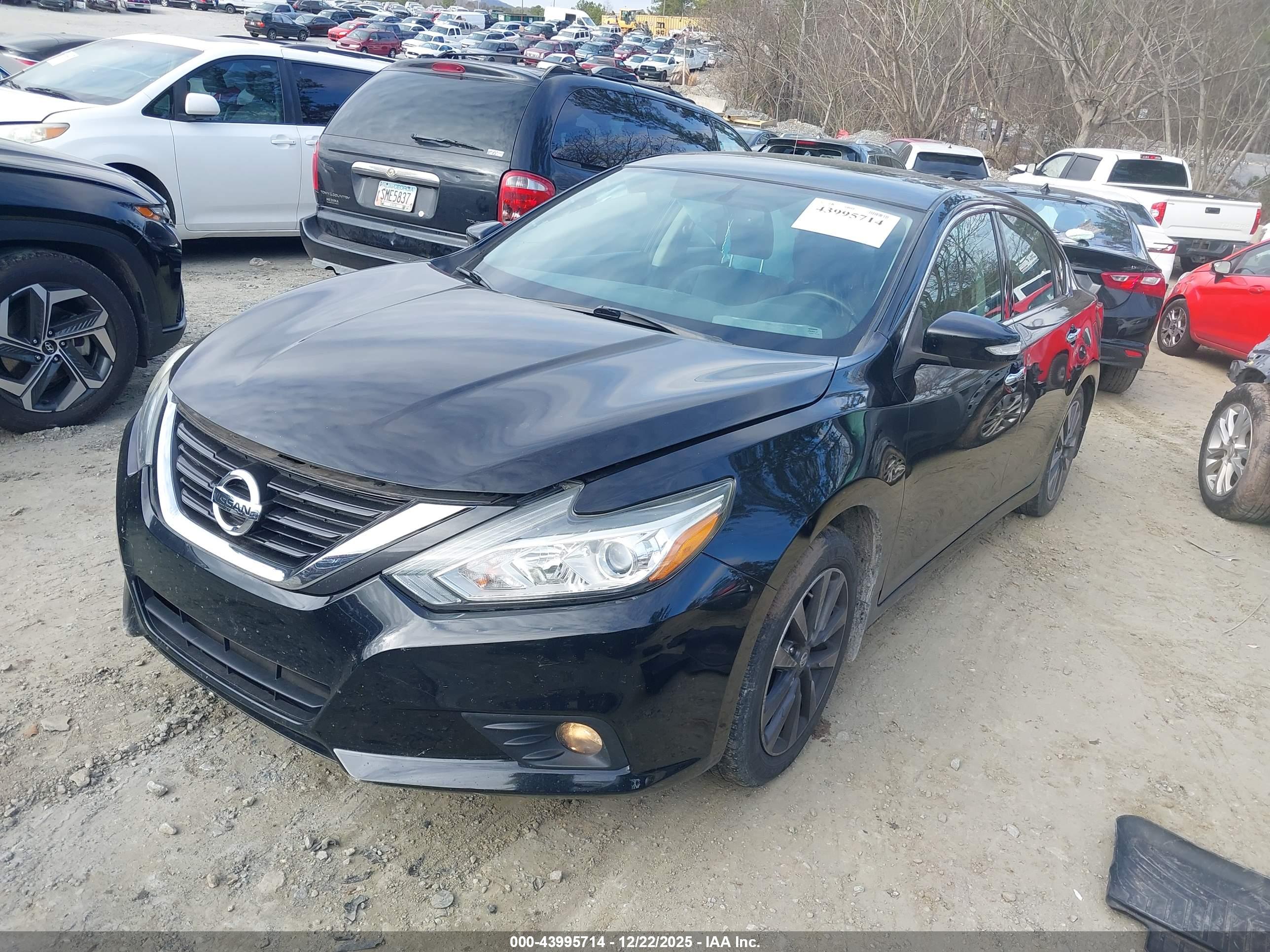 NISSAN ALTIMA image 2