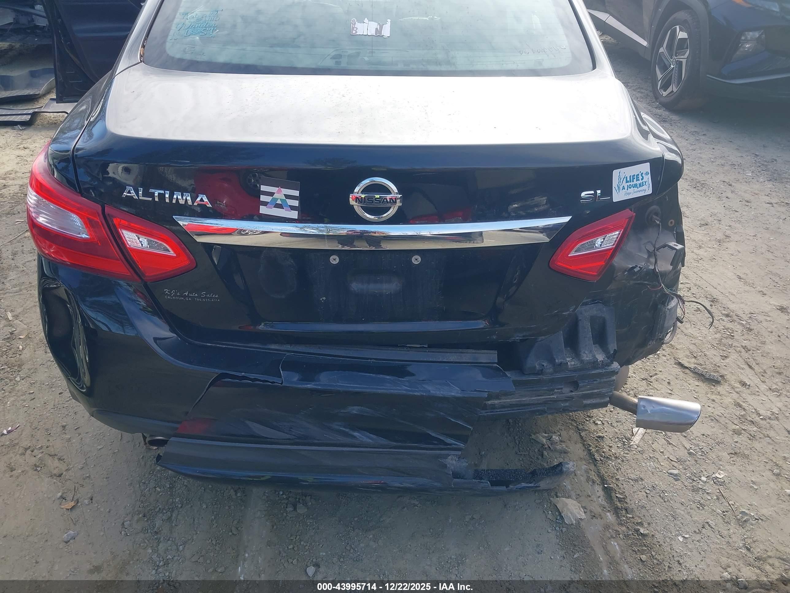 NISSAN ALTIMA image 6