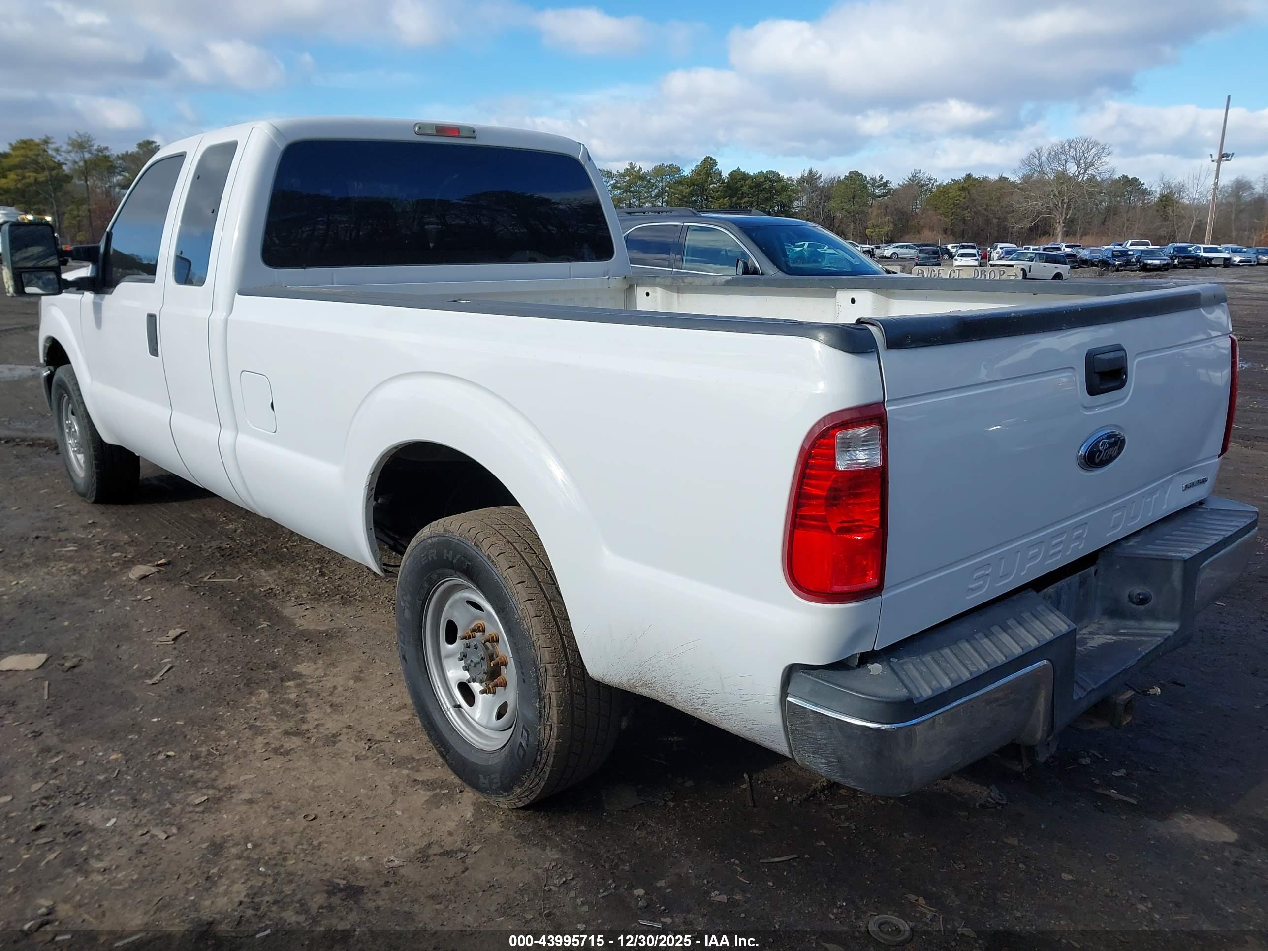 FORD F-250 image 3