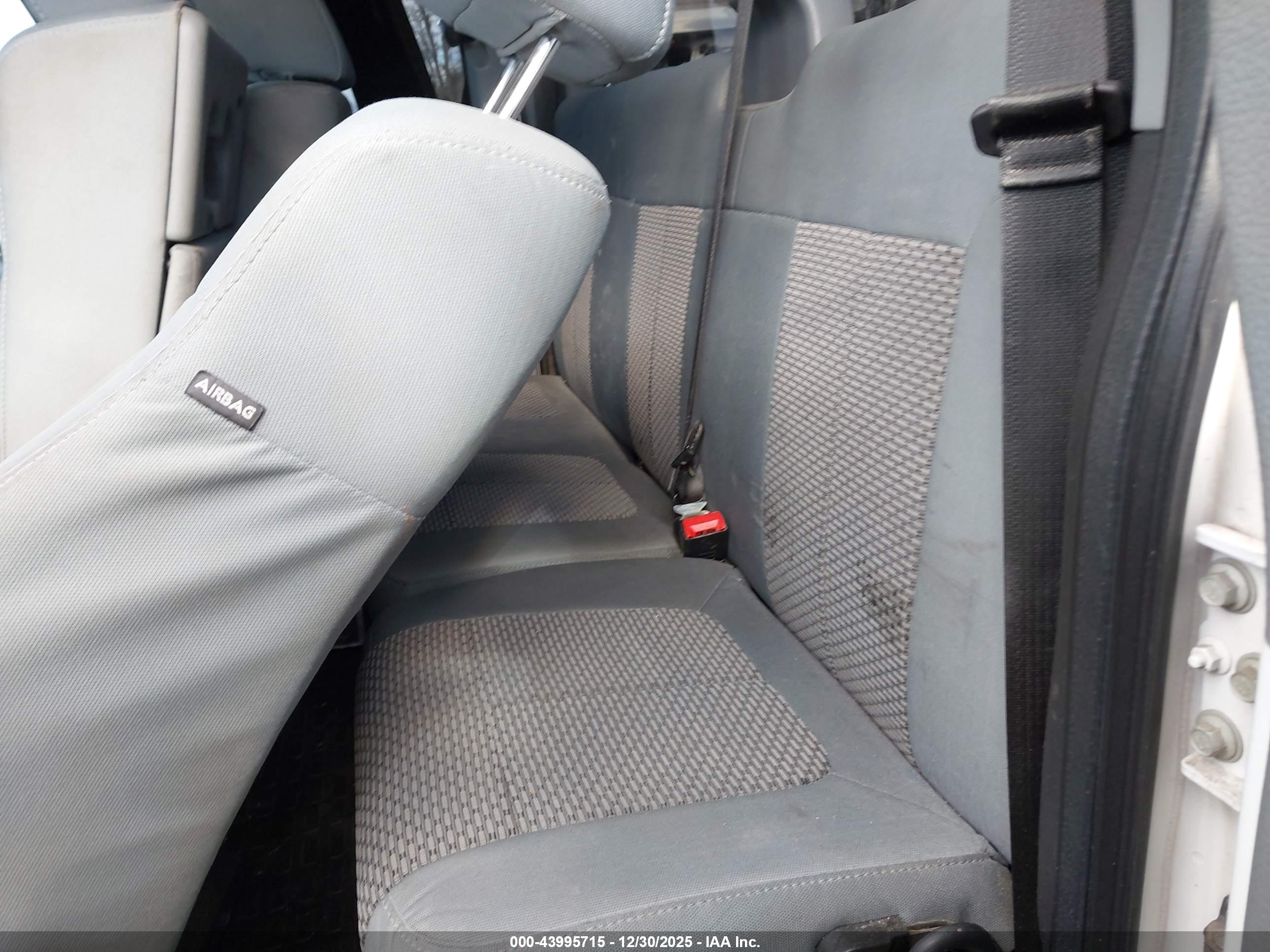 FORD F-250 image 8