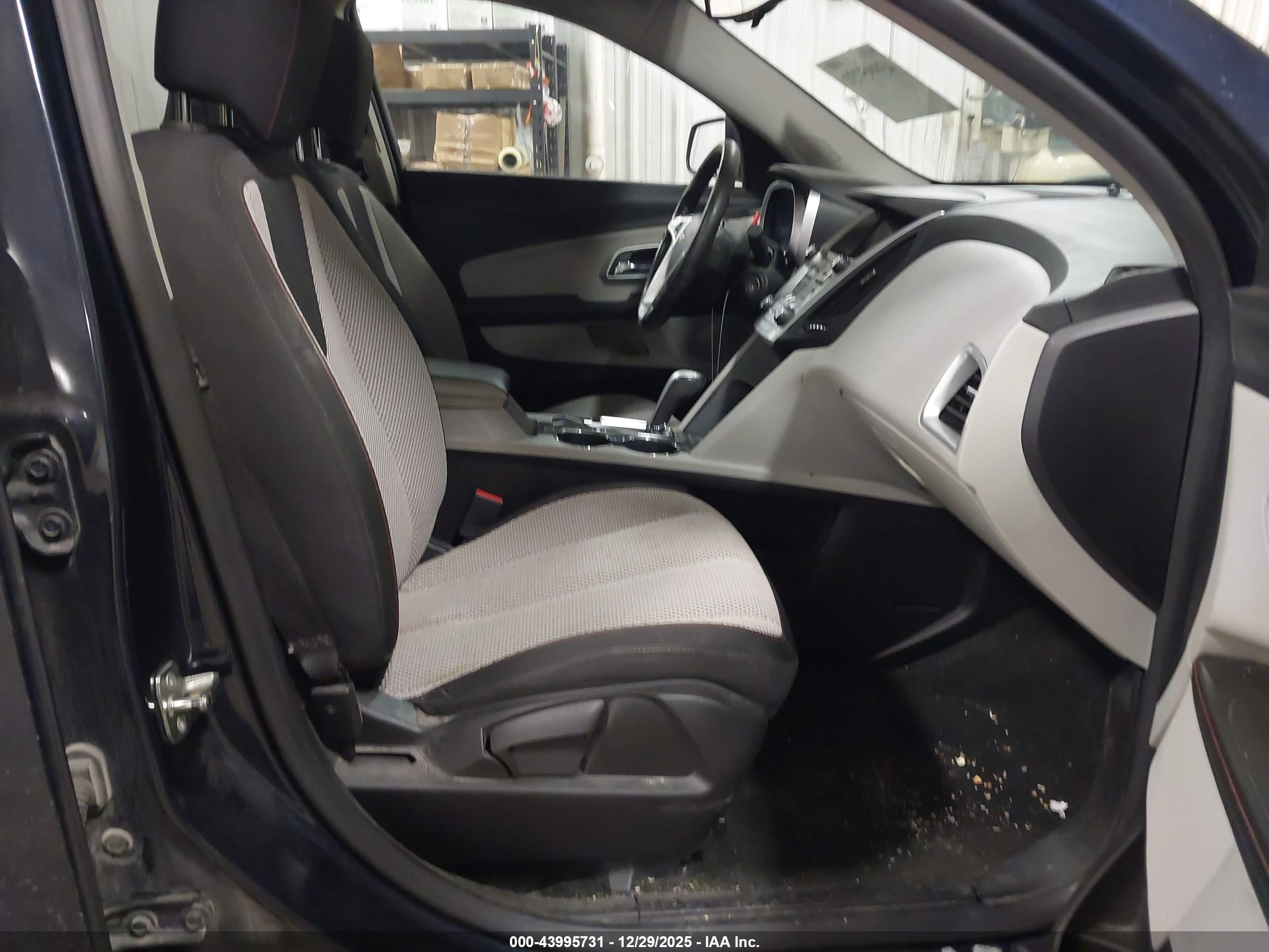CHEVROLET EQUINOX image 5