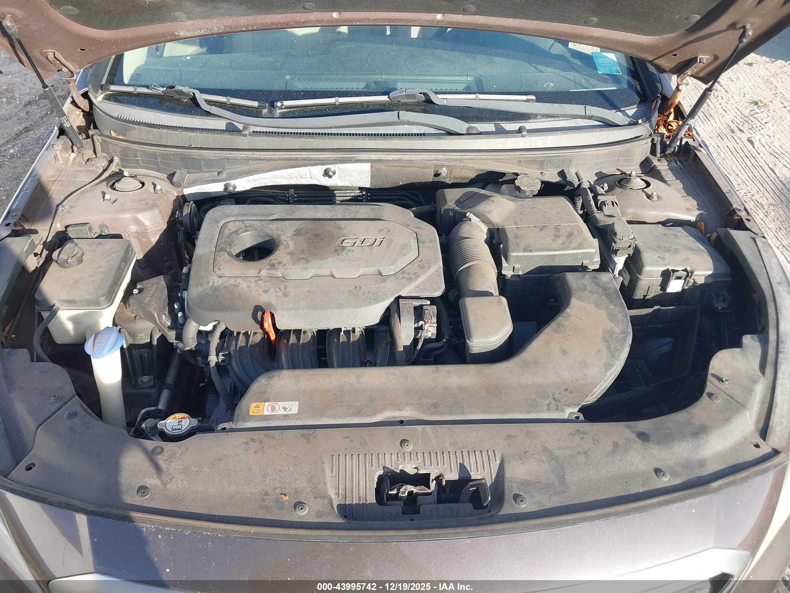 HYUNDAI SONATA image 10