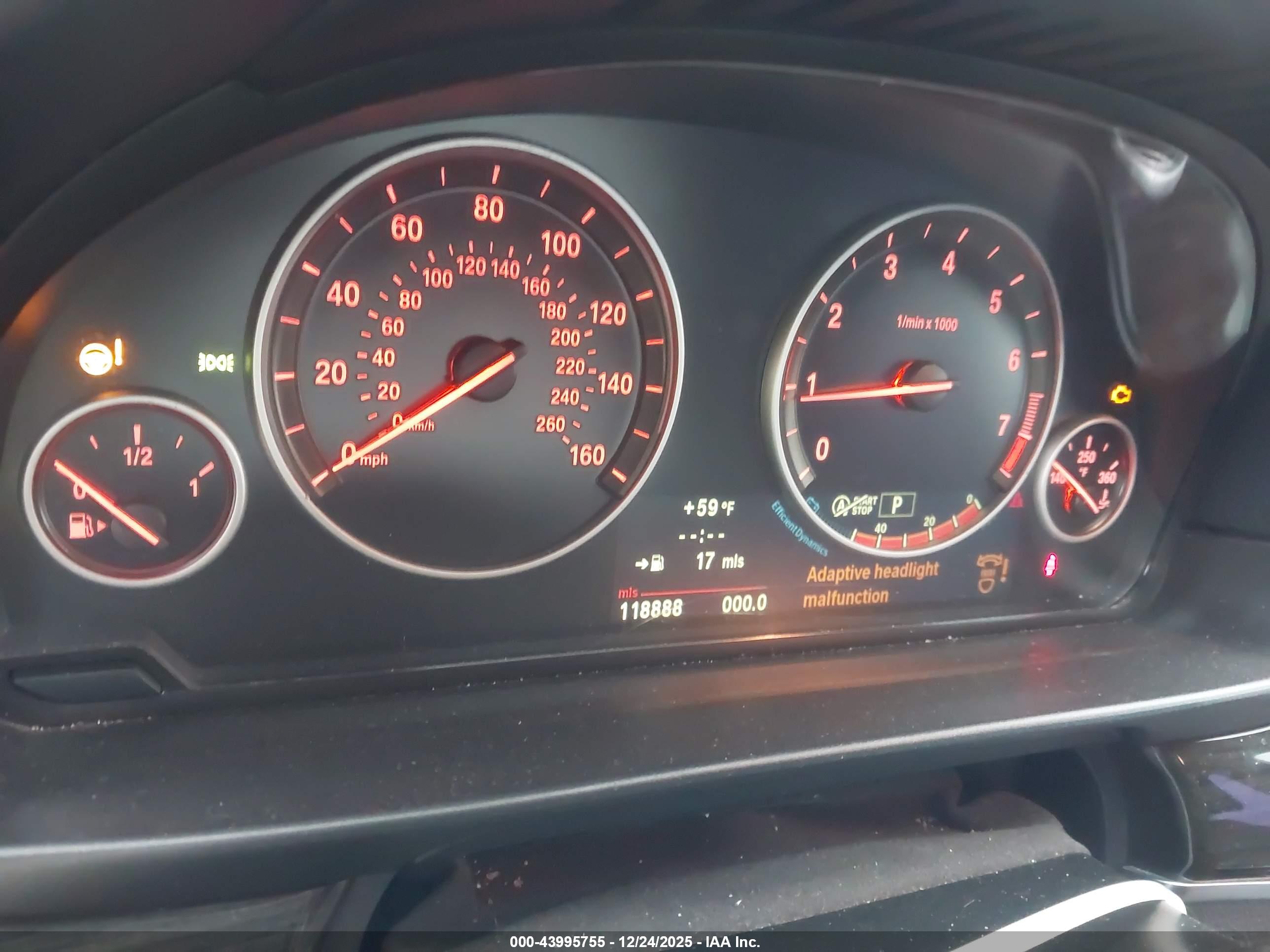 BMW 528I image 7